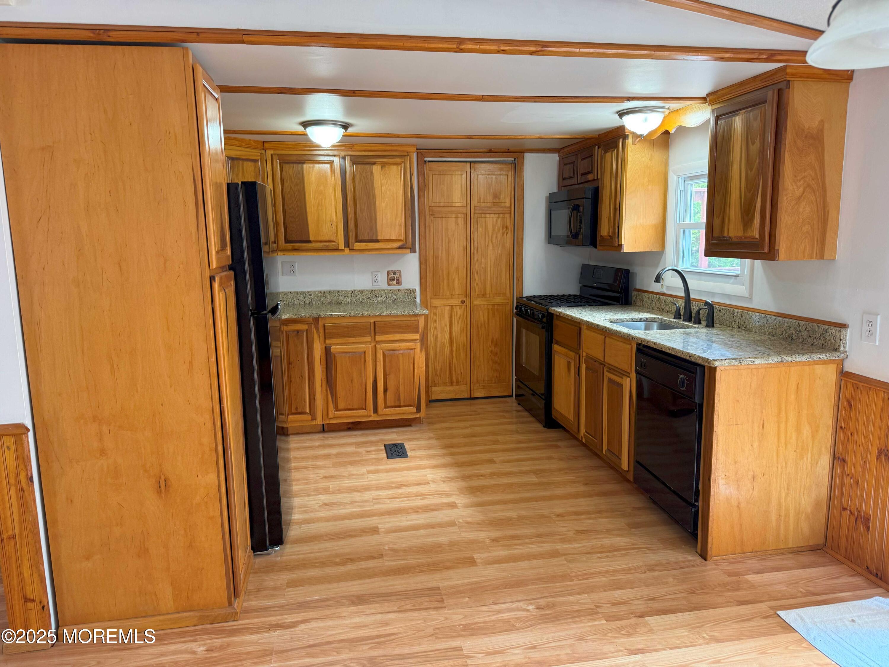 3543 Weymouth Road