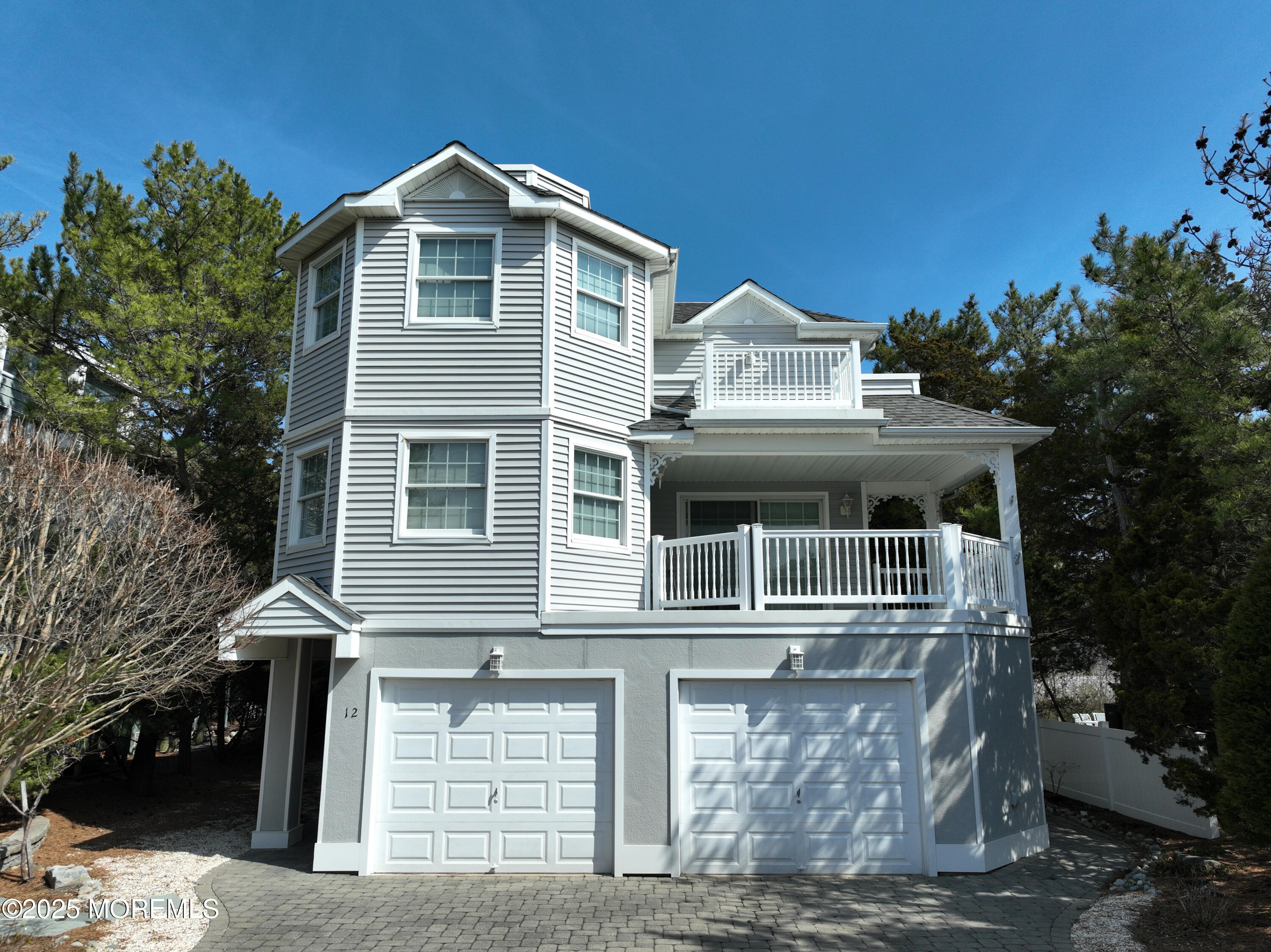 12 E 25th Street