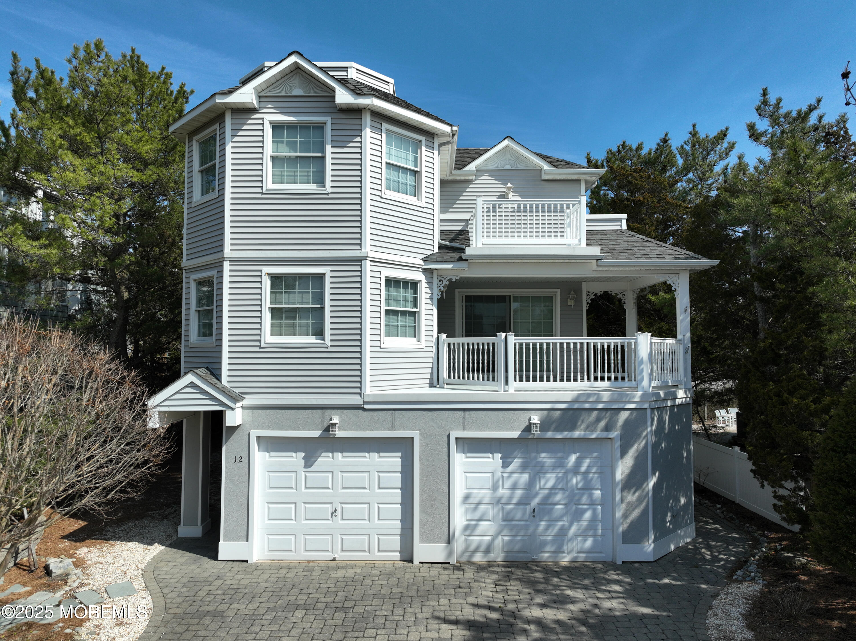 12 E 25th Street
