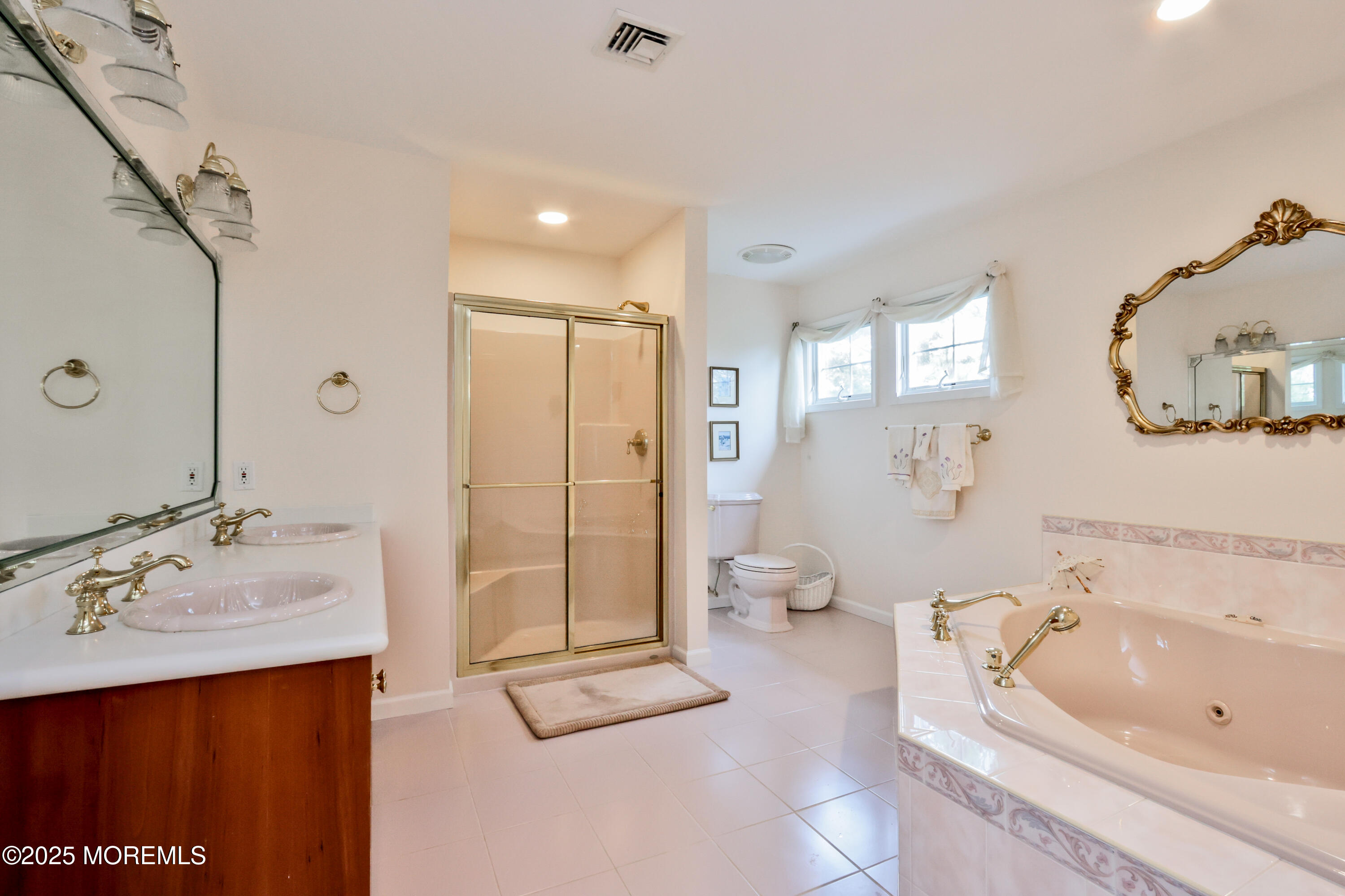 12 E 25th Street