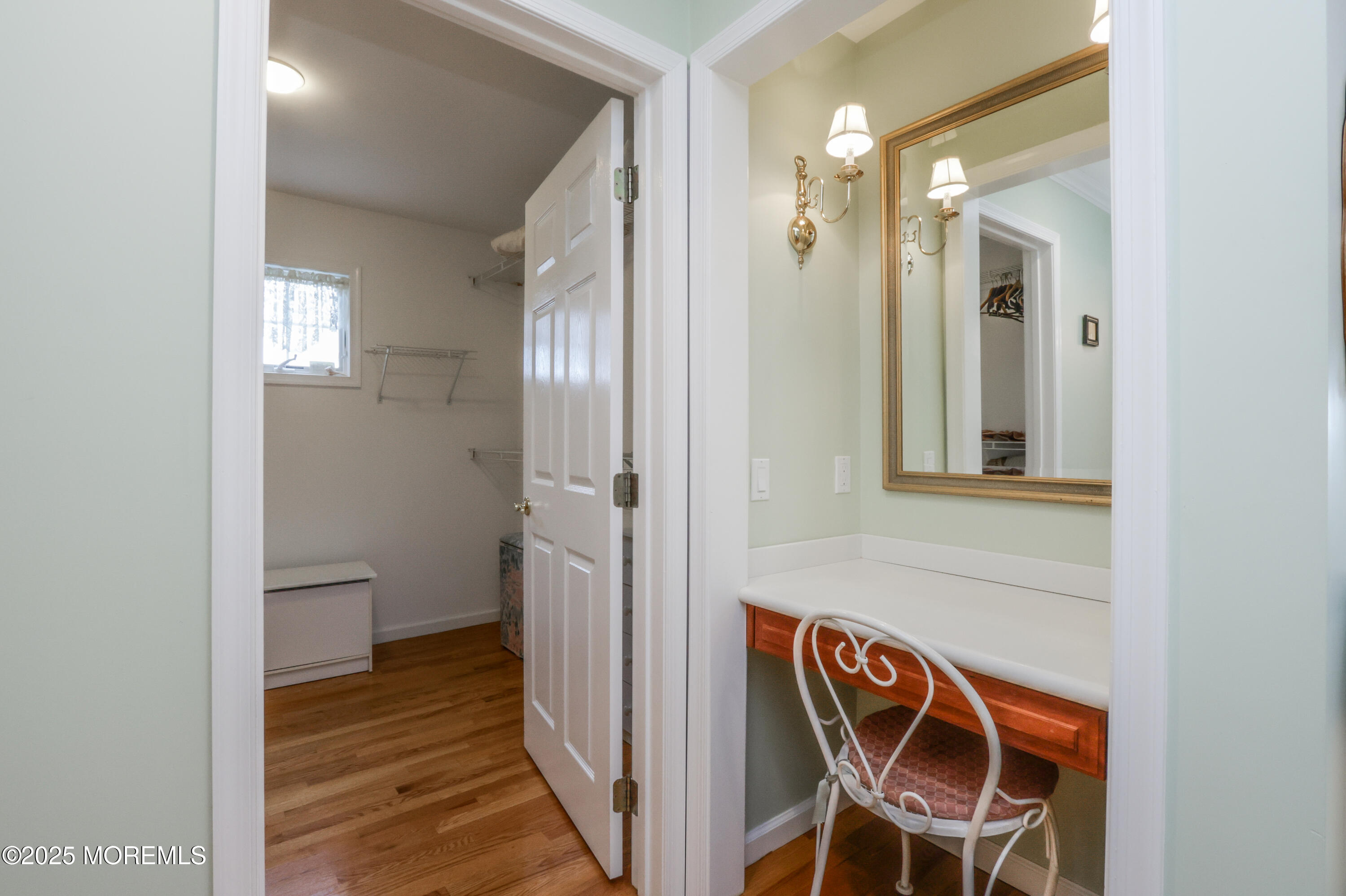 12 E 25th Street