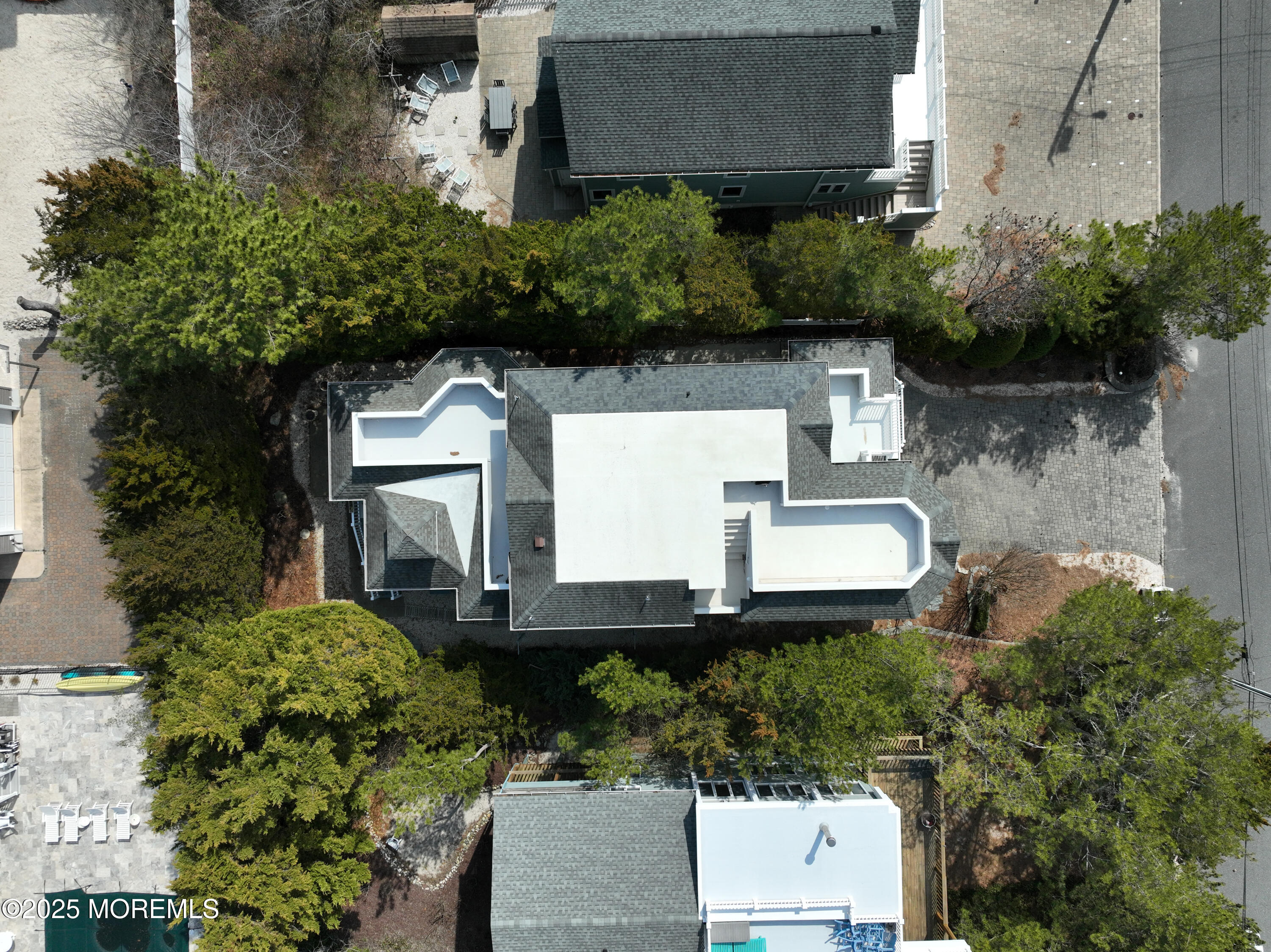 12 E 25th Street