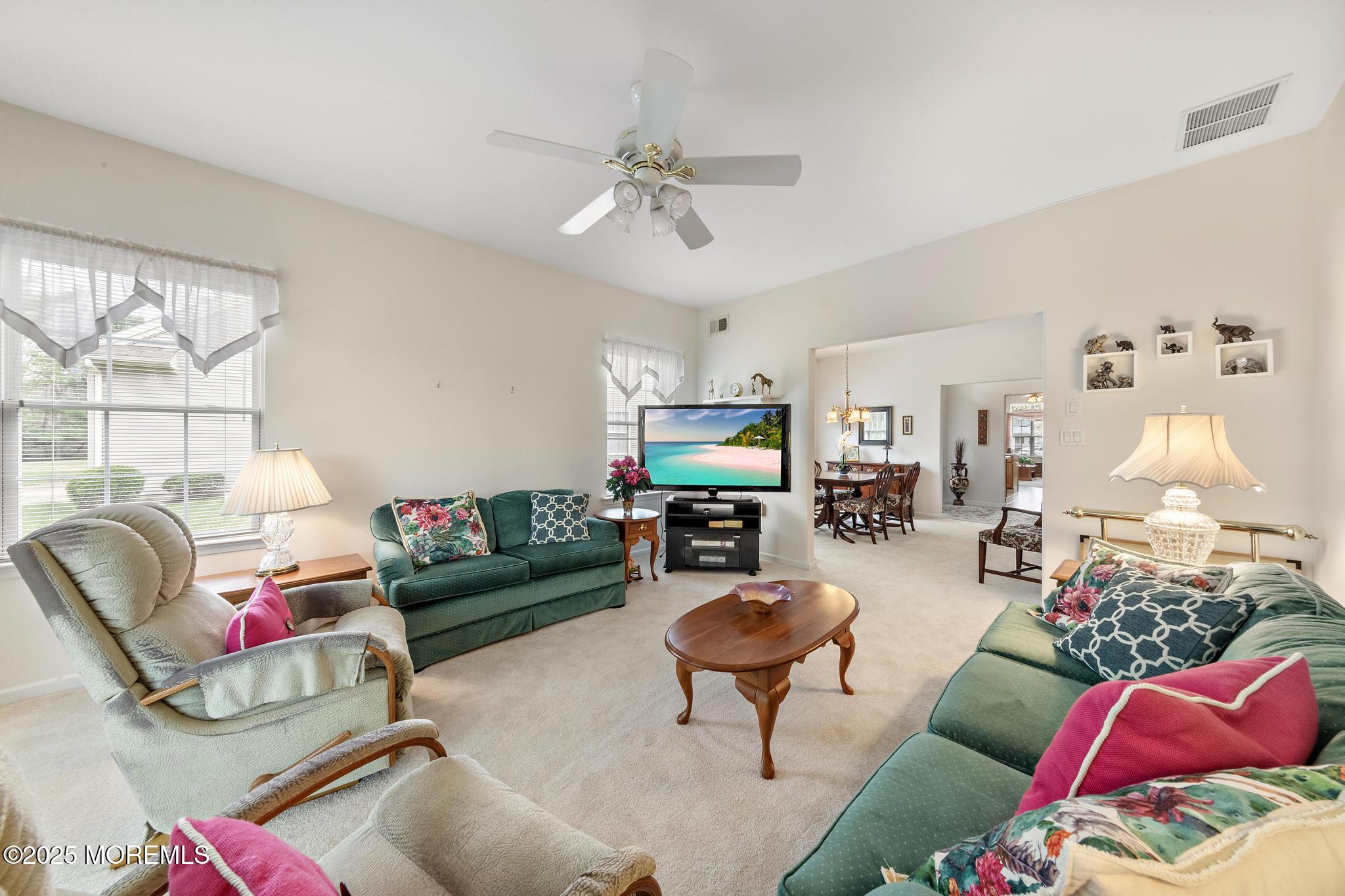 7 Edgeworth Circle