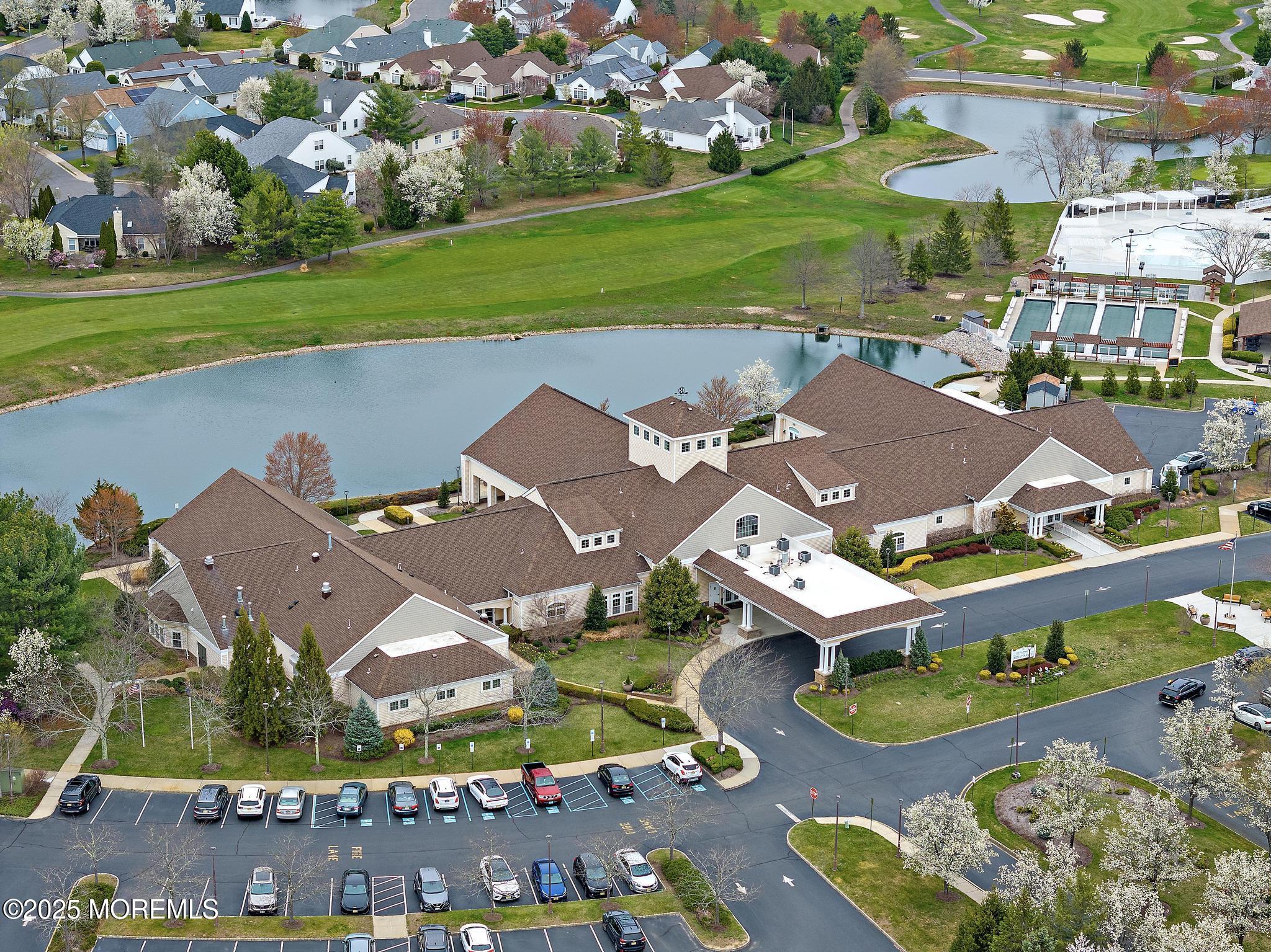 7 Edgeworth Circle