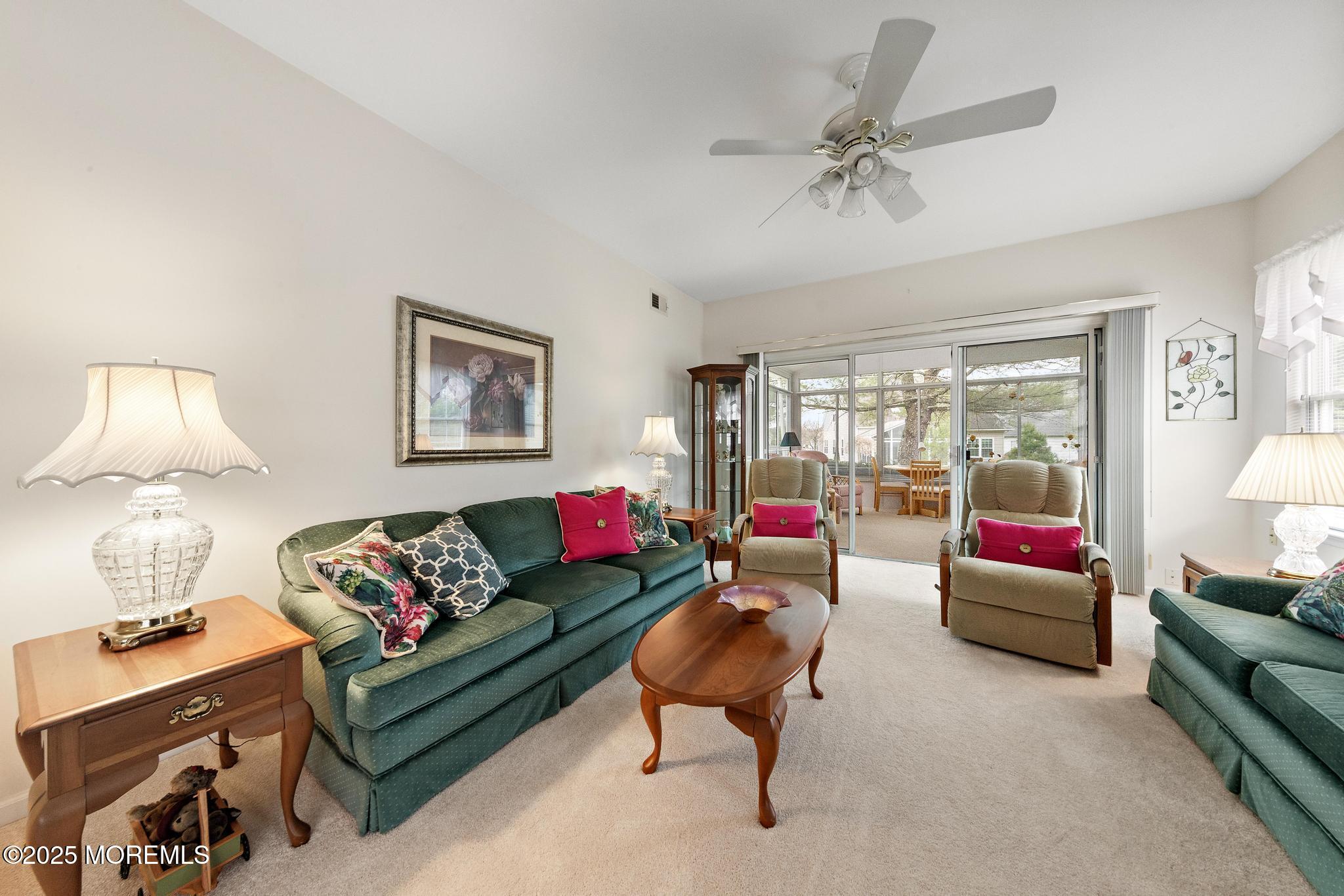 7 Edgeworth Circle