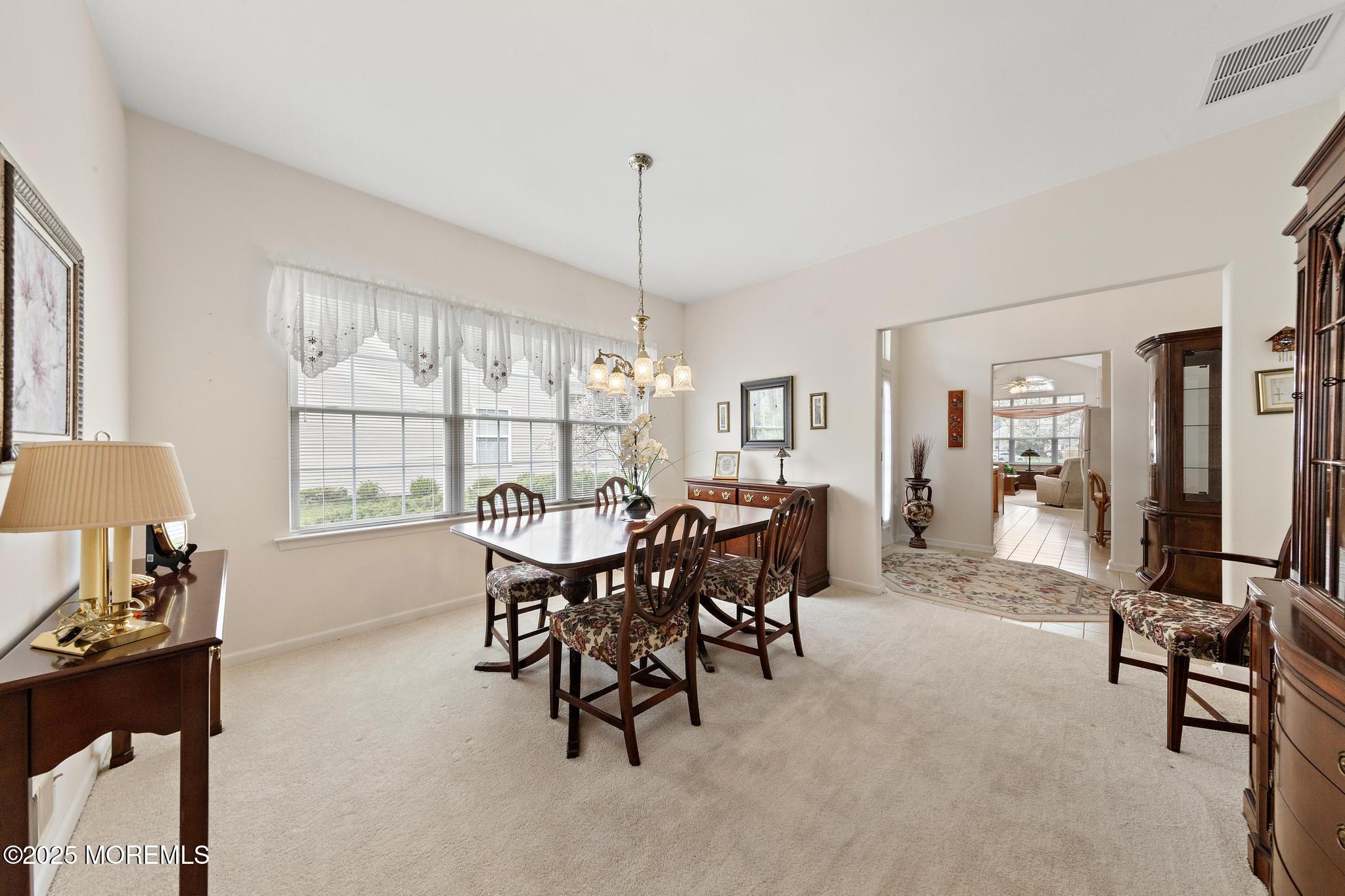 7 Edgeworth Circle