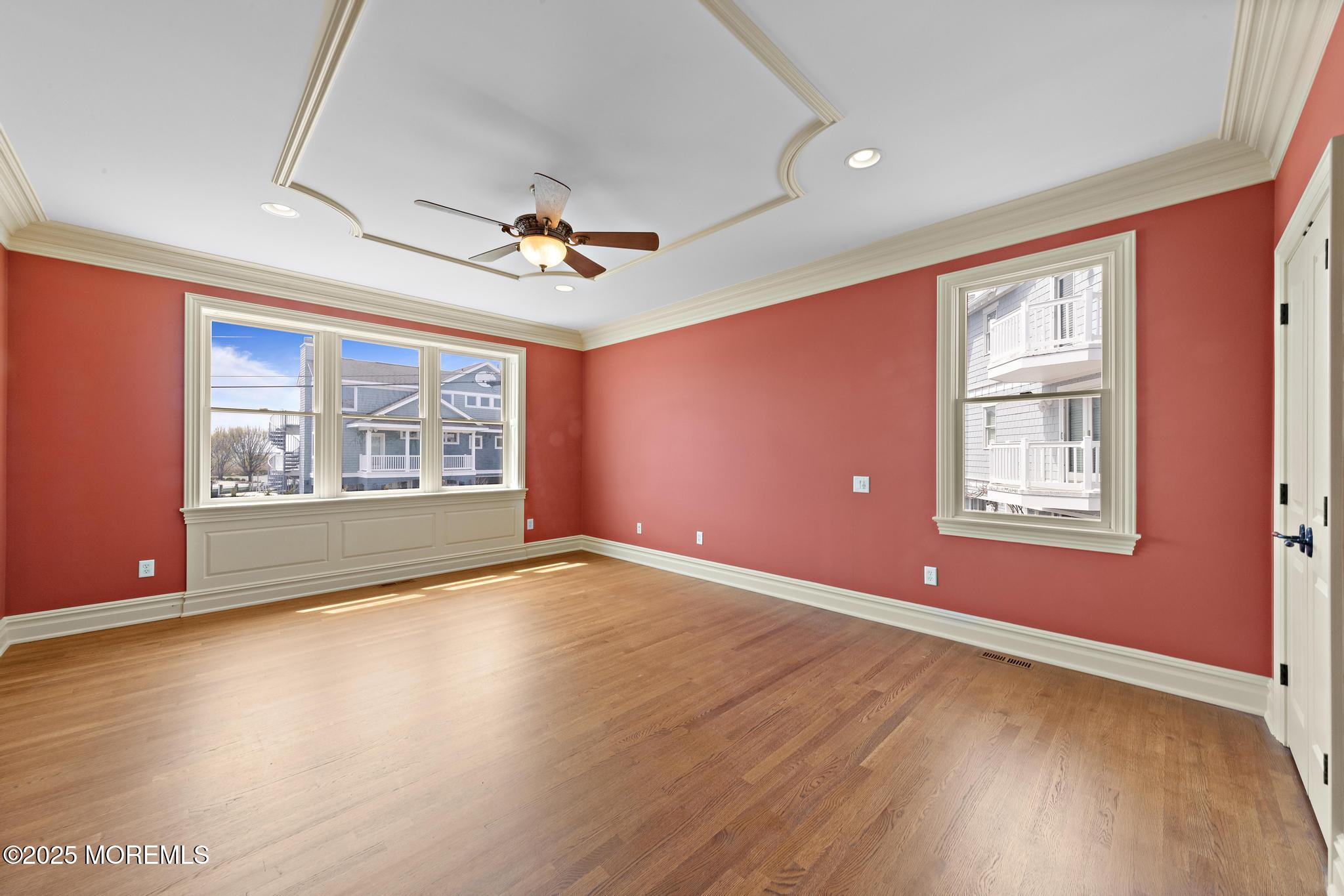 9 Lange Avenue