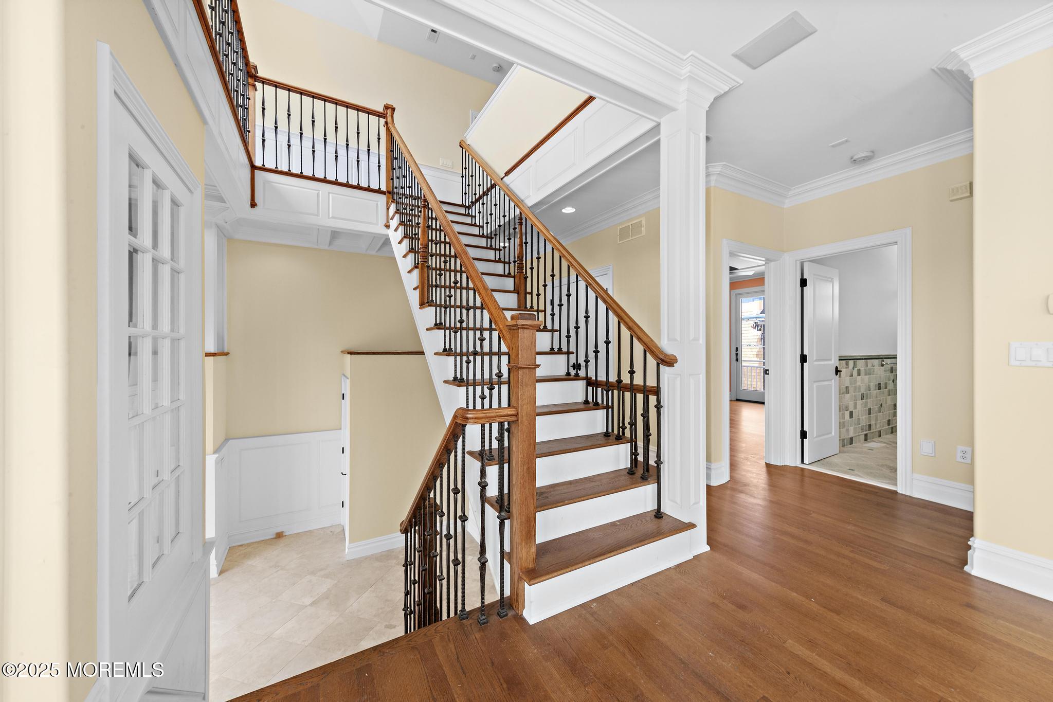 9 Lange Avenue