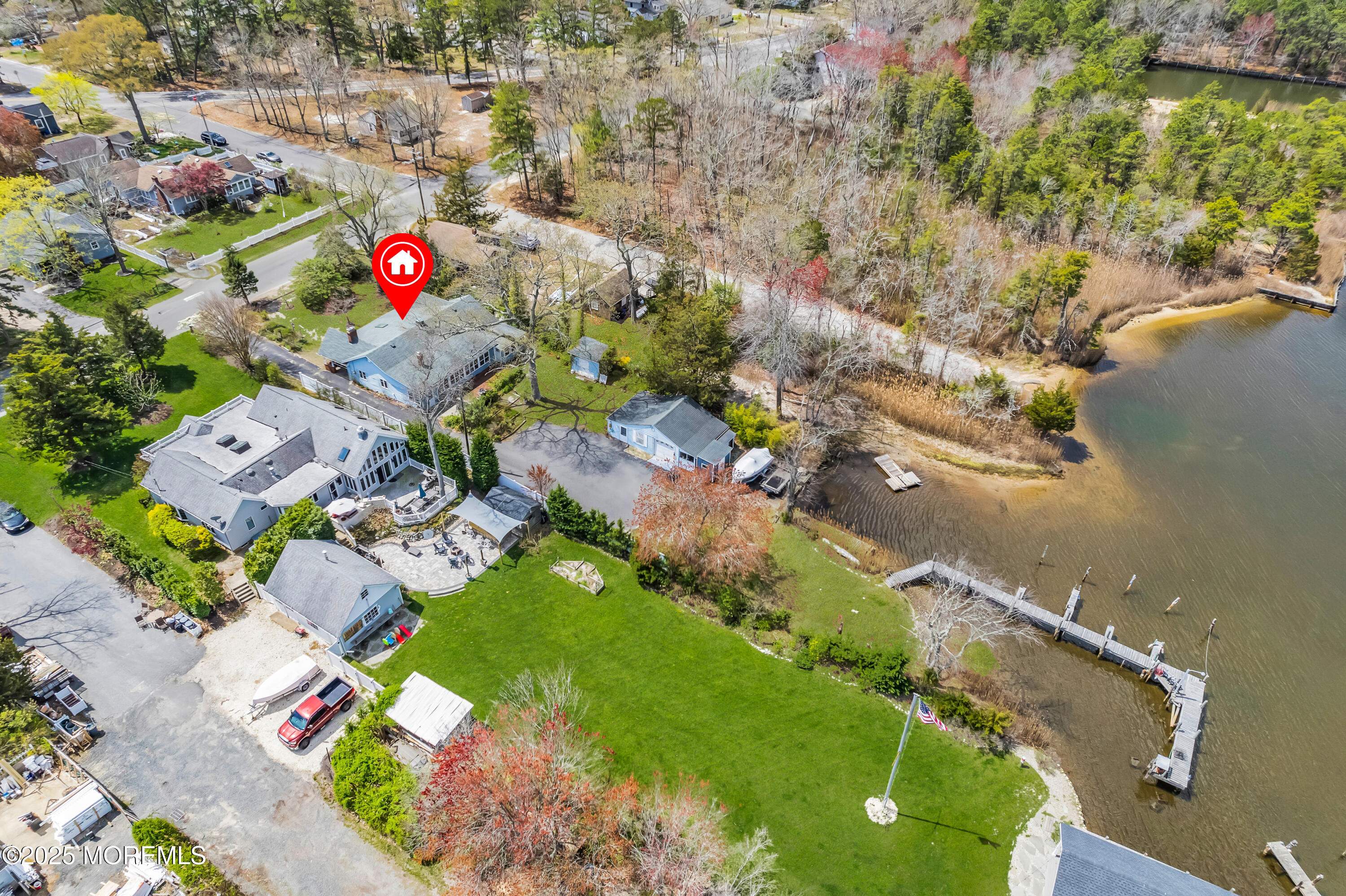 7 Dock Avenue