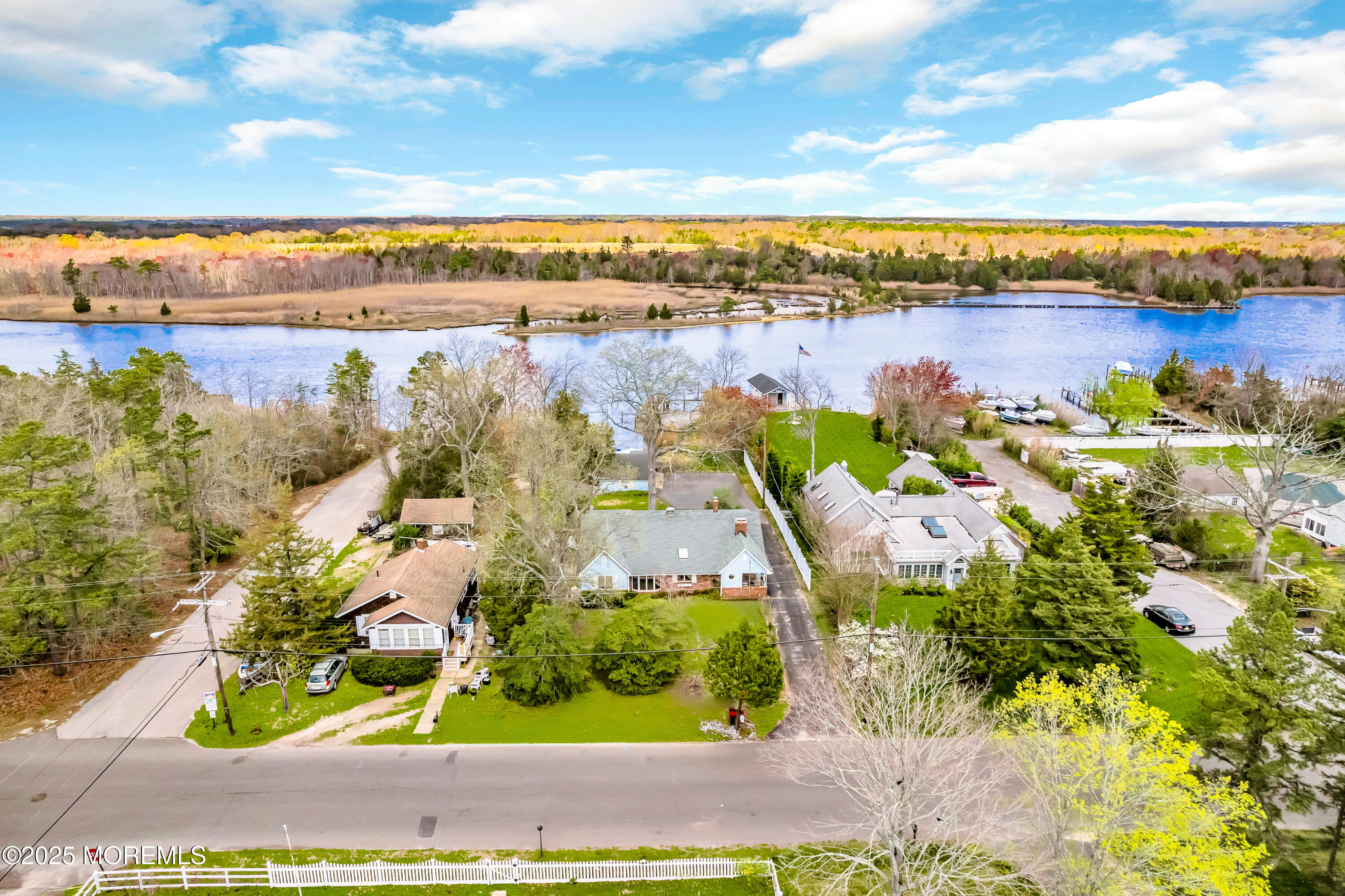 7 Dock Avenue