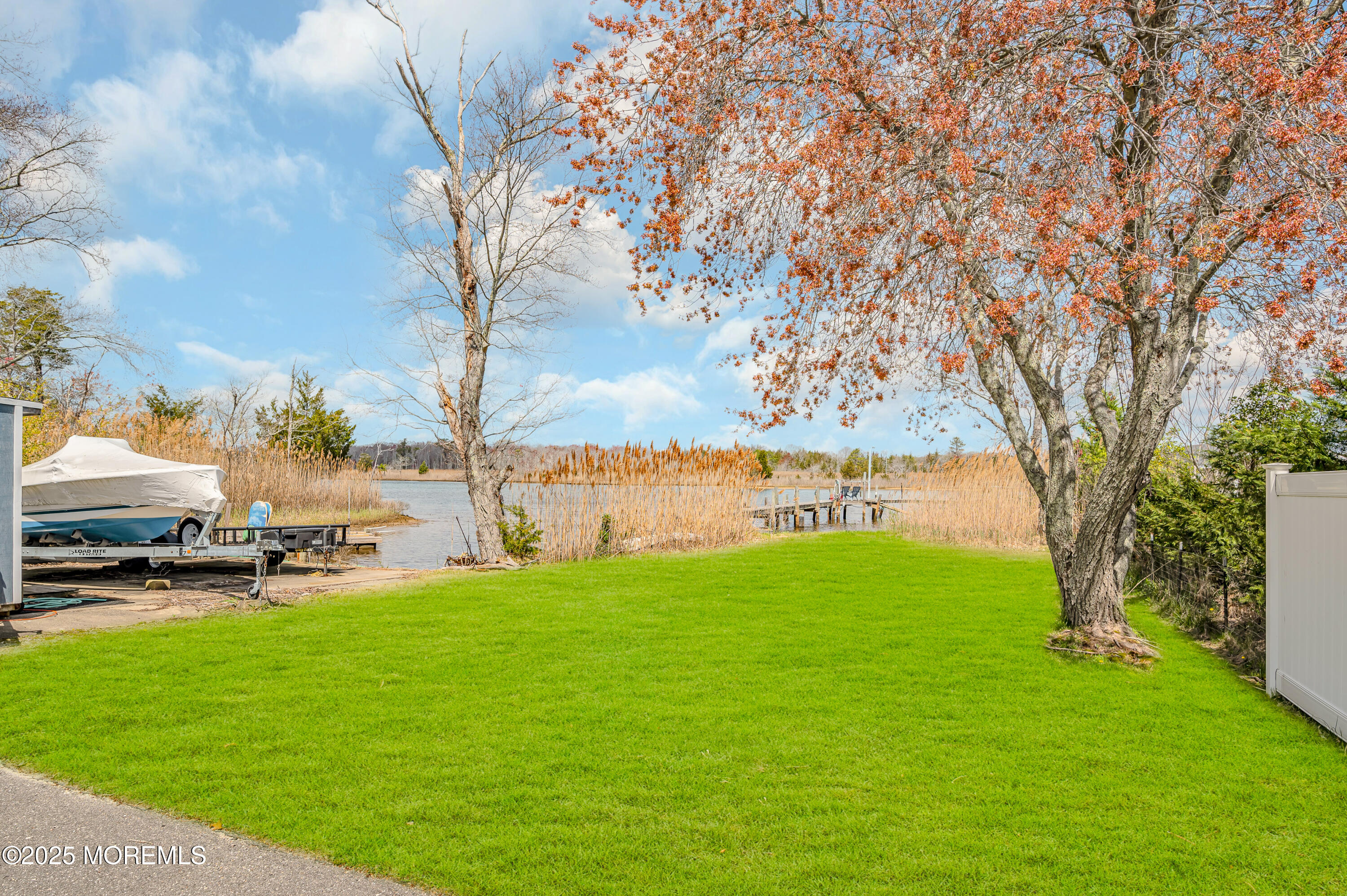 7 Dock Avenue