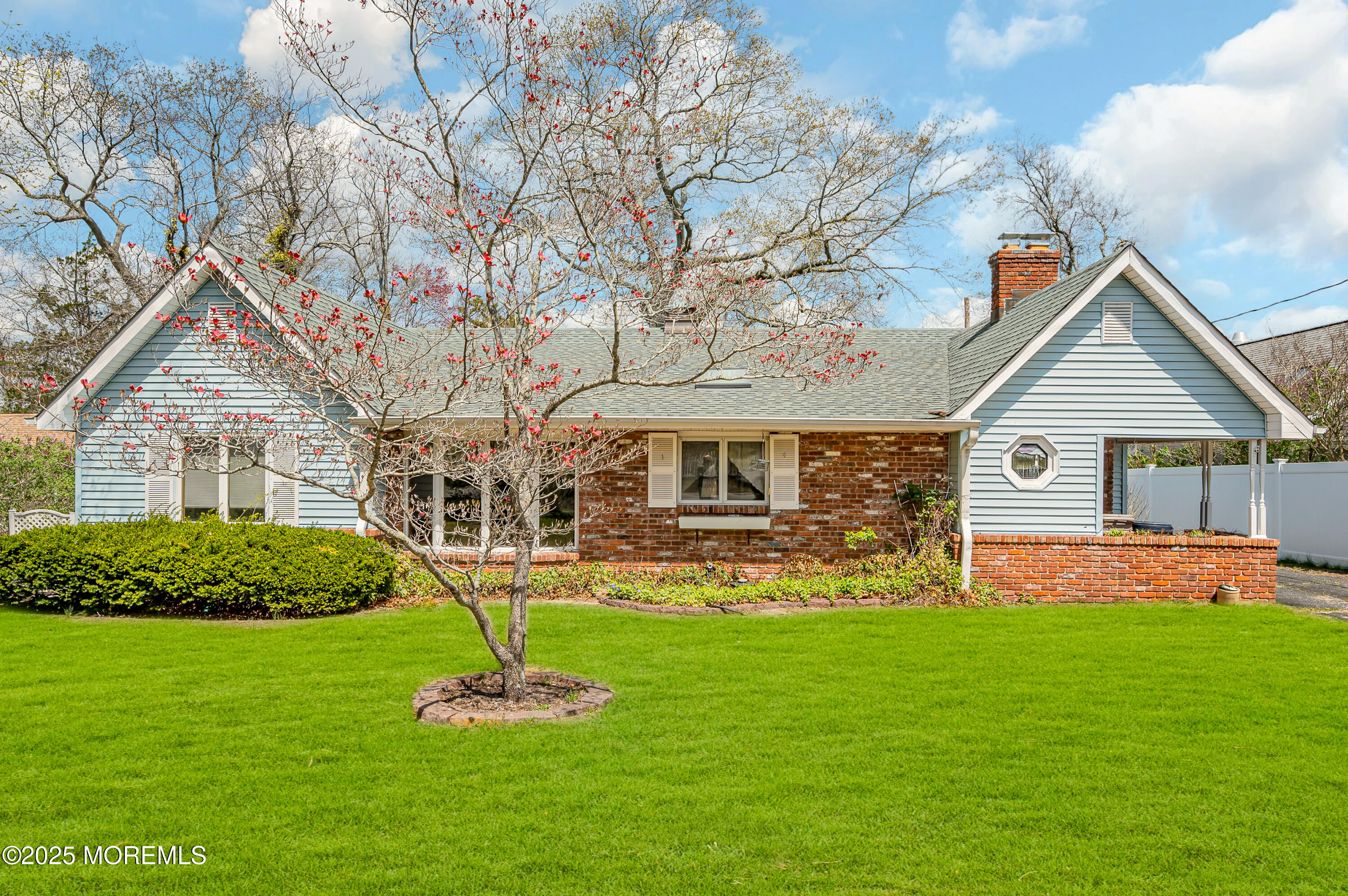 7 Dock Avenue