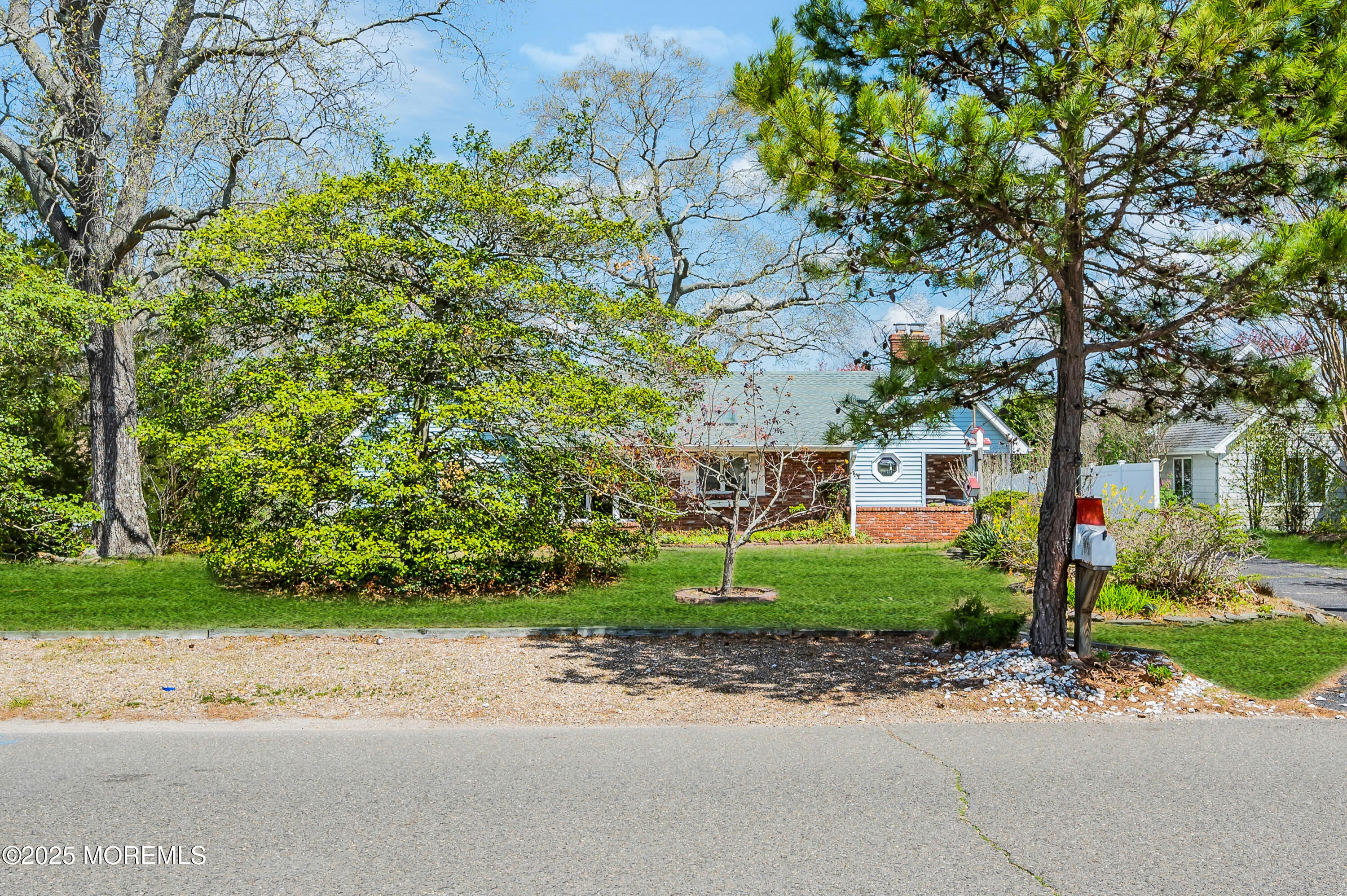 7 Dock Avenue