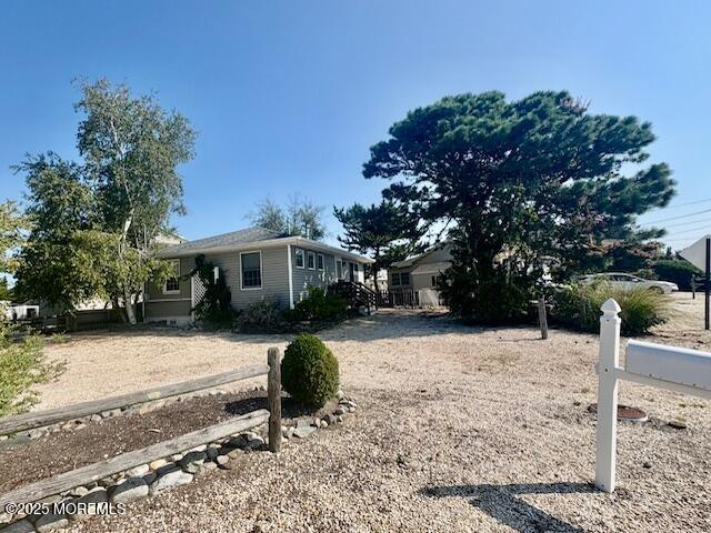 14 Jonathan Drive