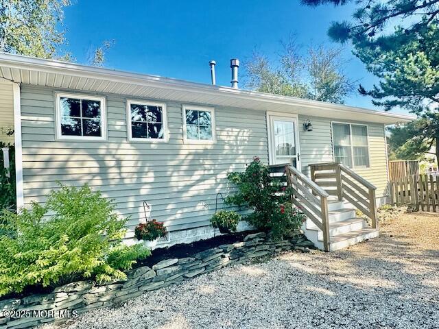 14 Jonathan Drive