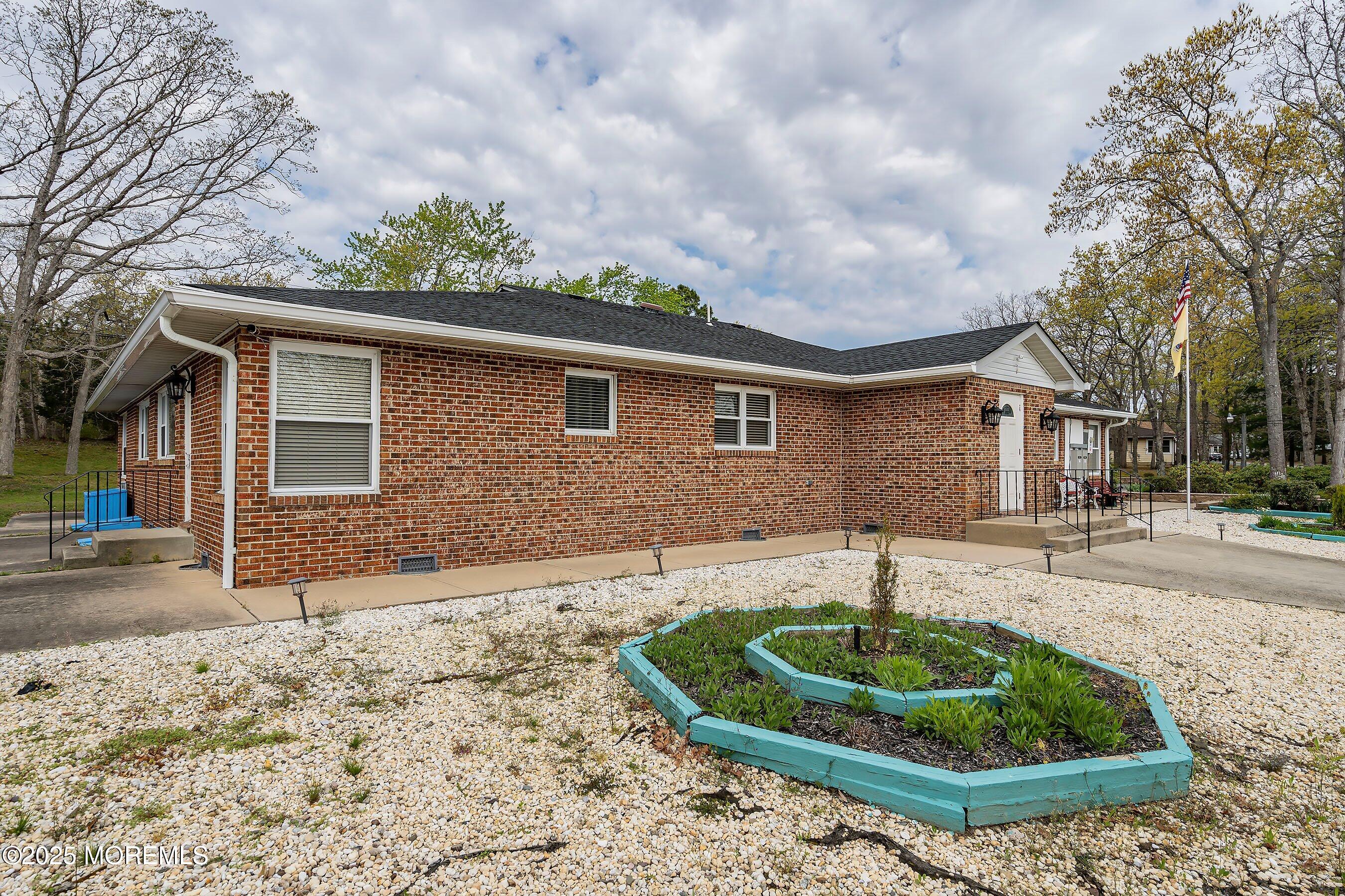39 Fir Road