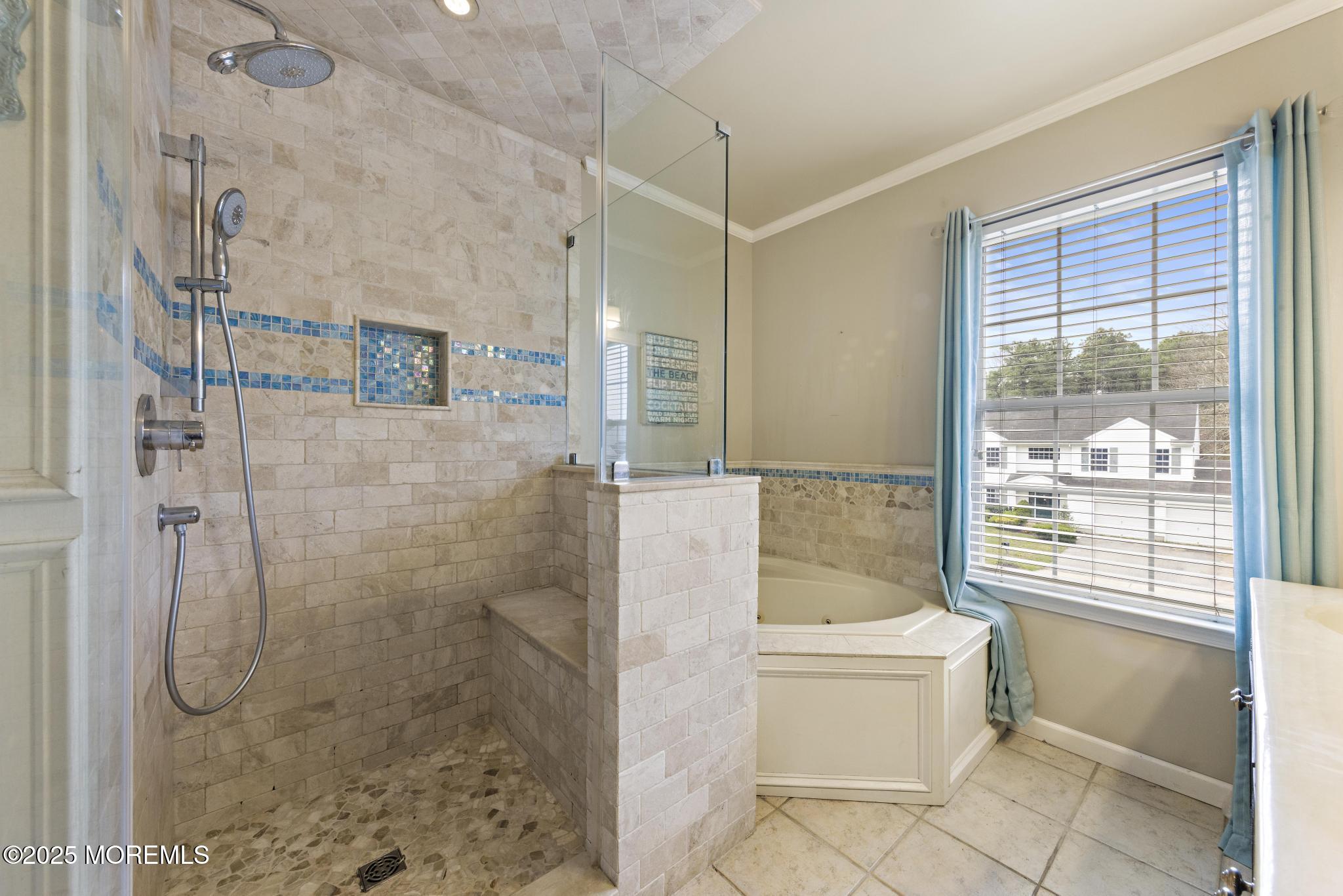 16 Ridgeview Drive