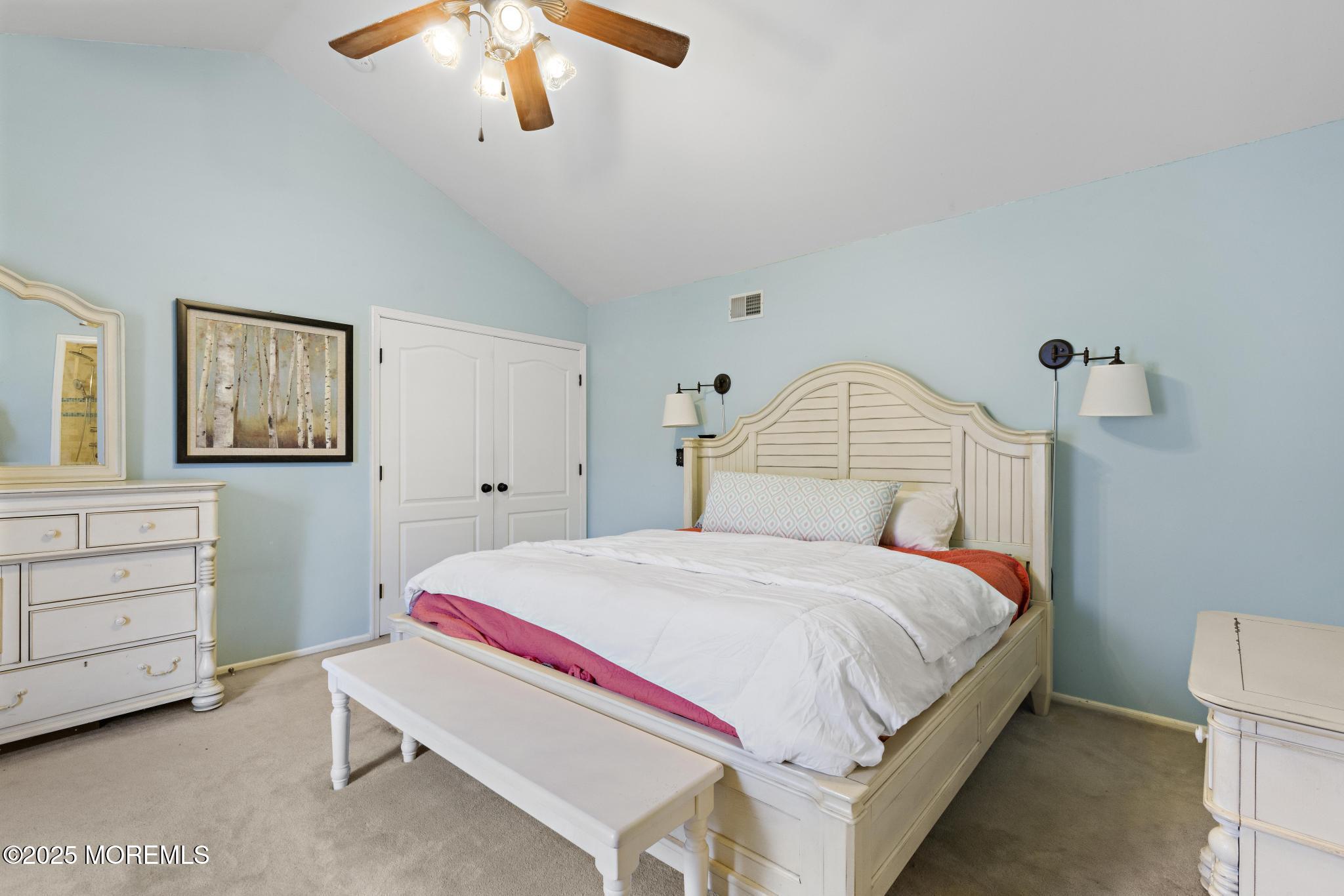 16 Ridgeview Drive