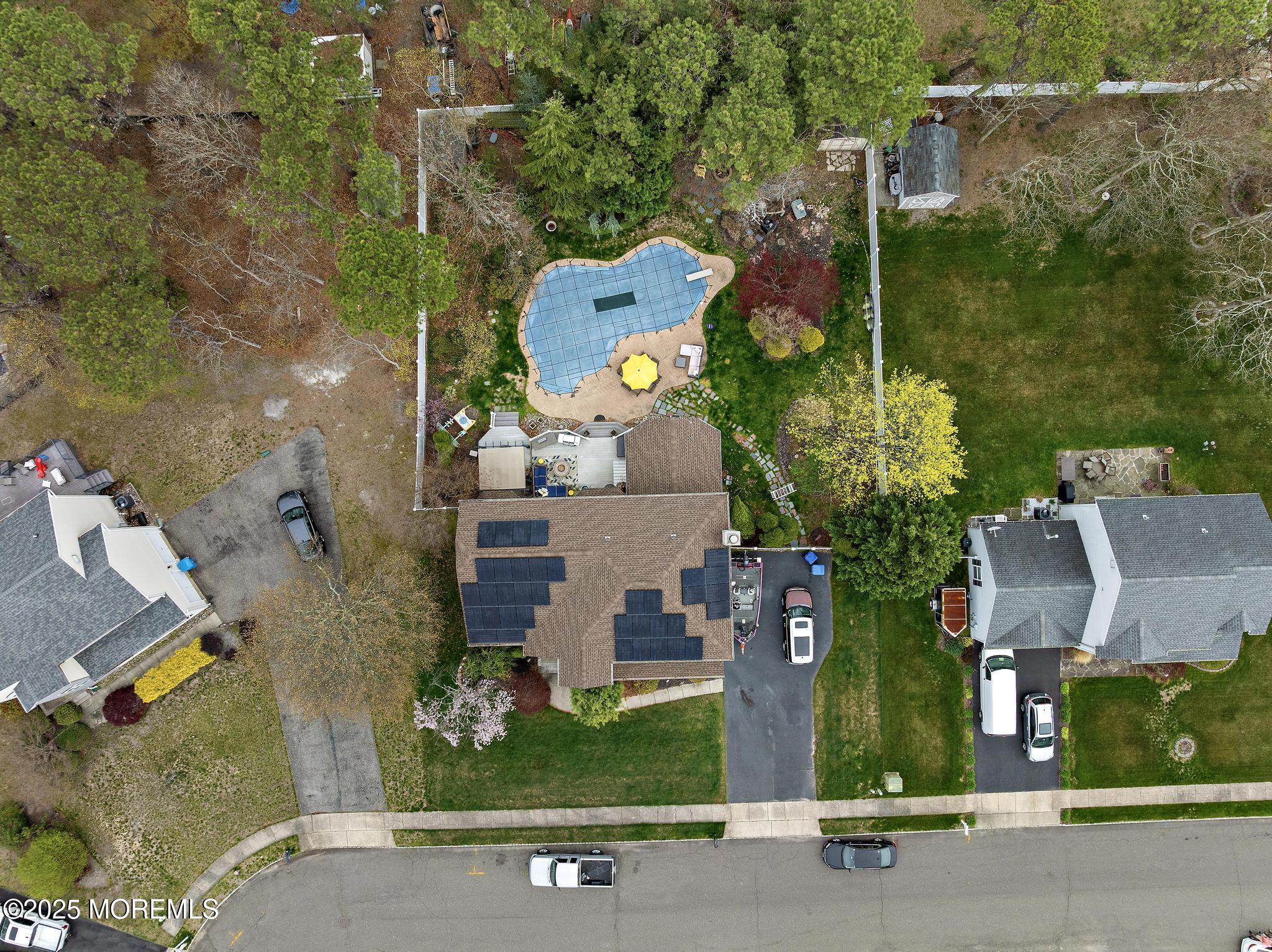 16 Ridgeview Drive