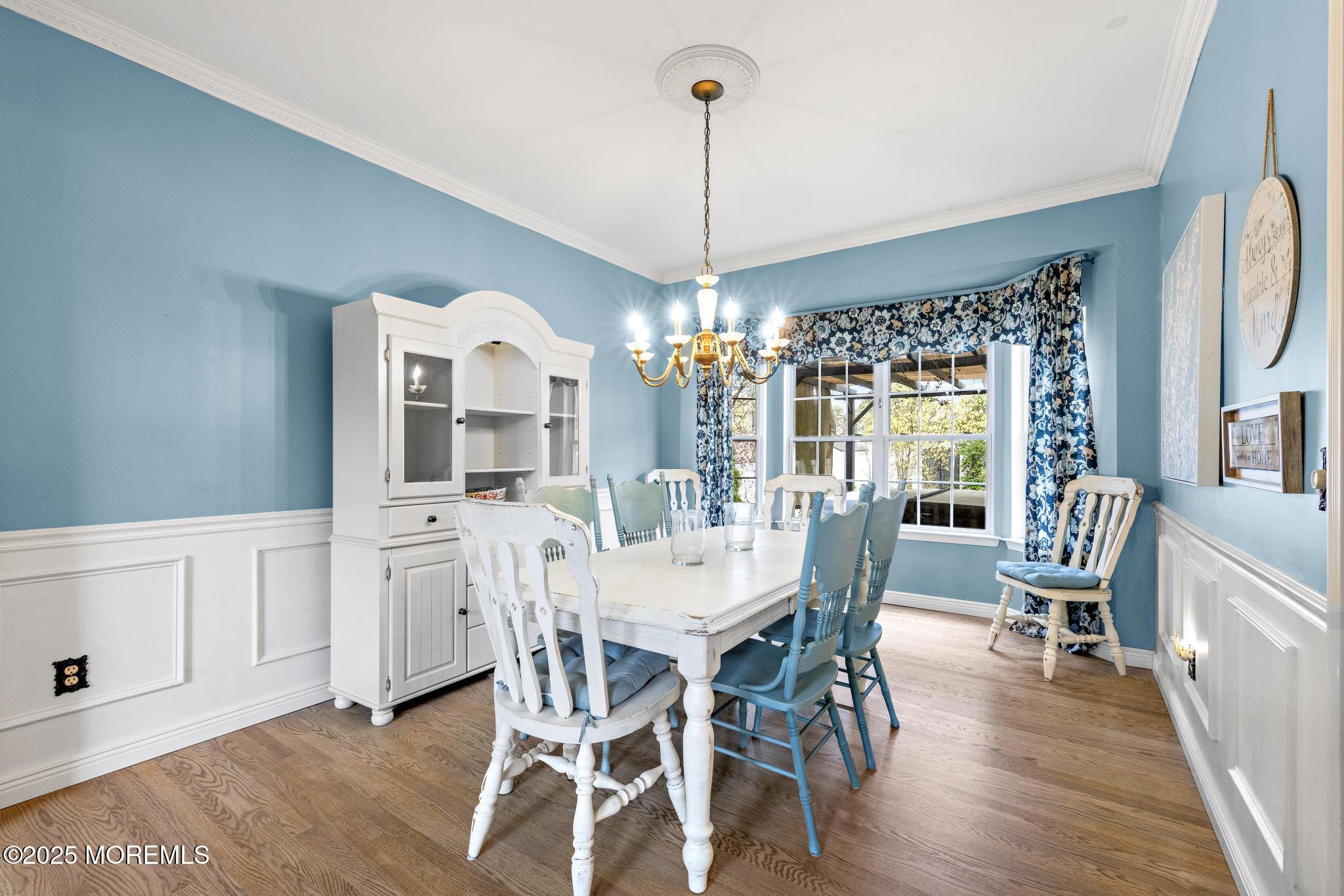 16 Ridgeview Drive