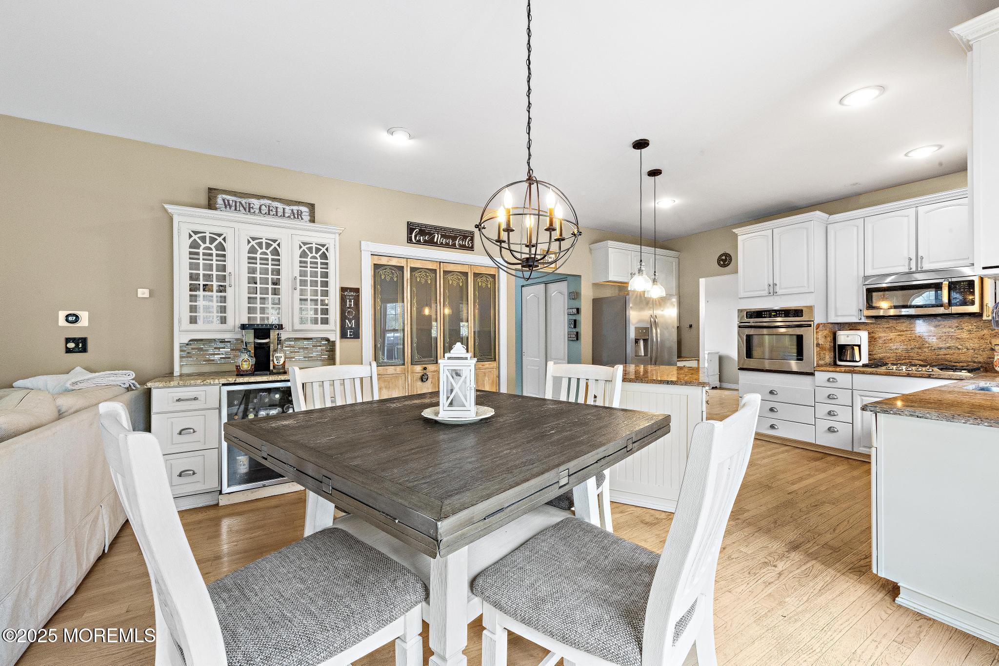 16 Ridgeview Drive