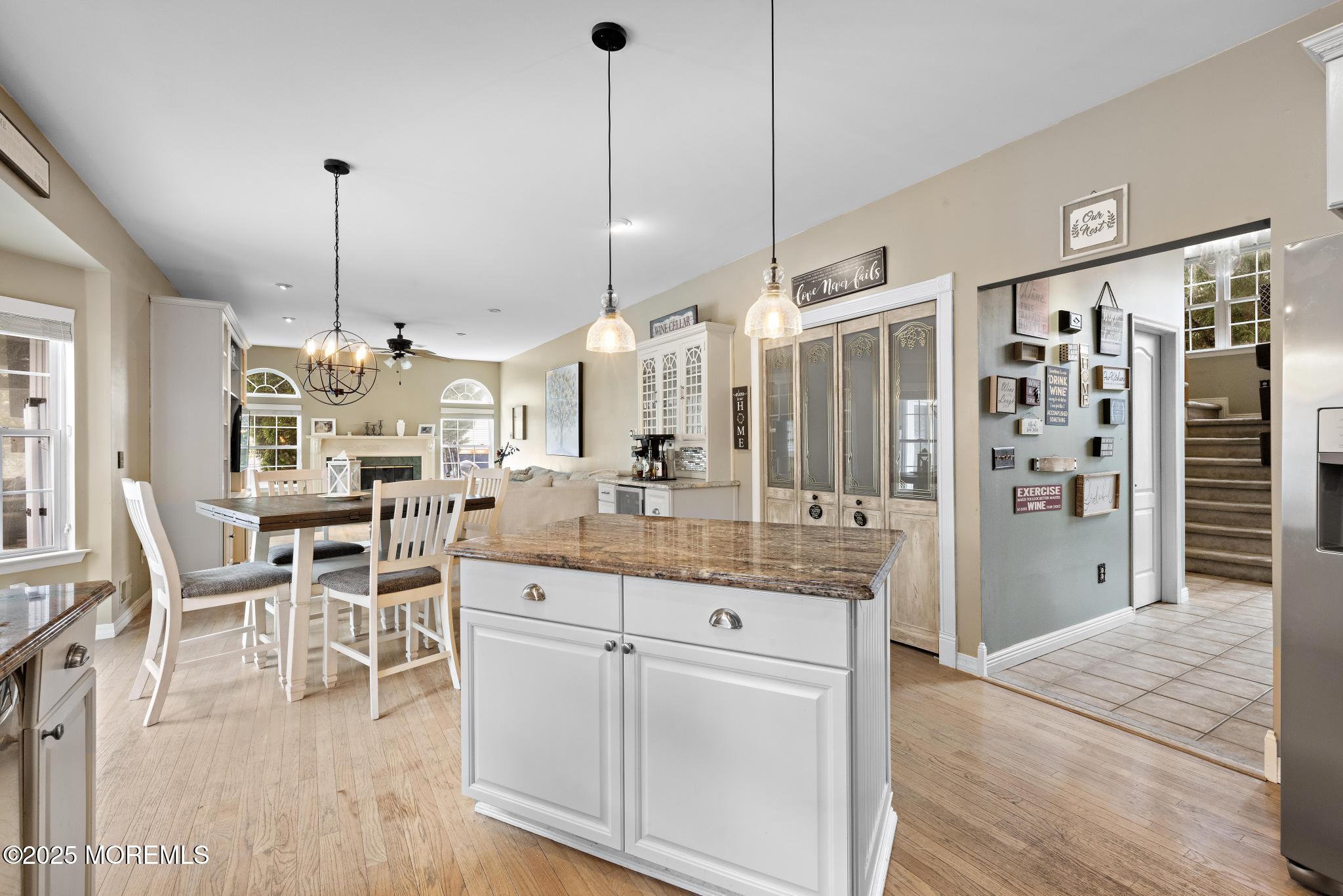 16 Ridgeview Drive