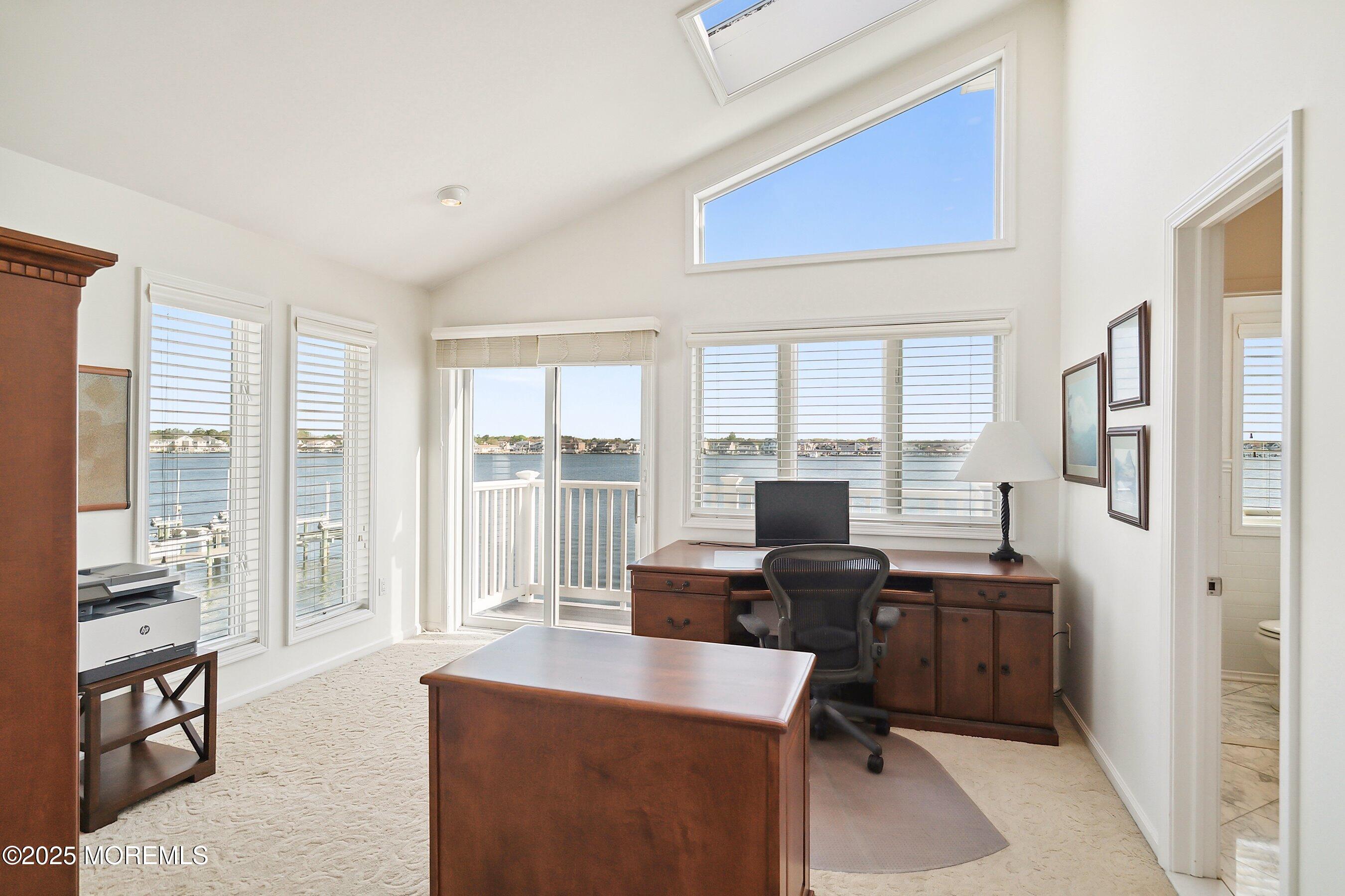 1832 Ensign Court