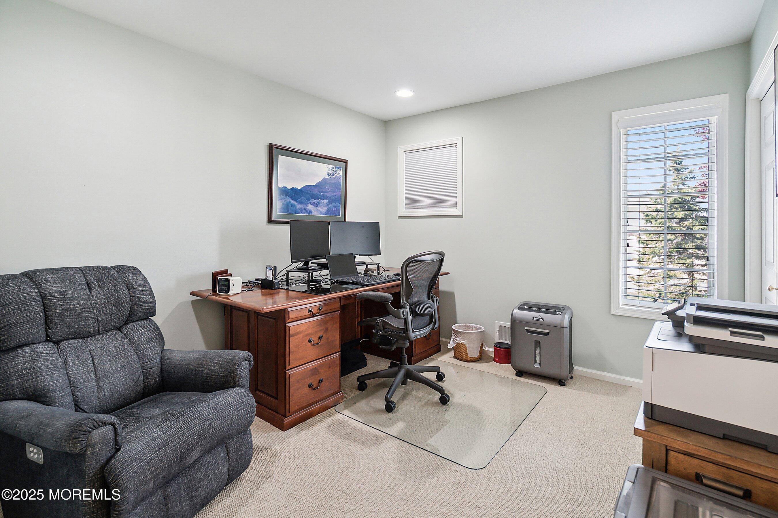 1832 Ensign Court