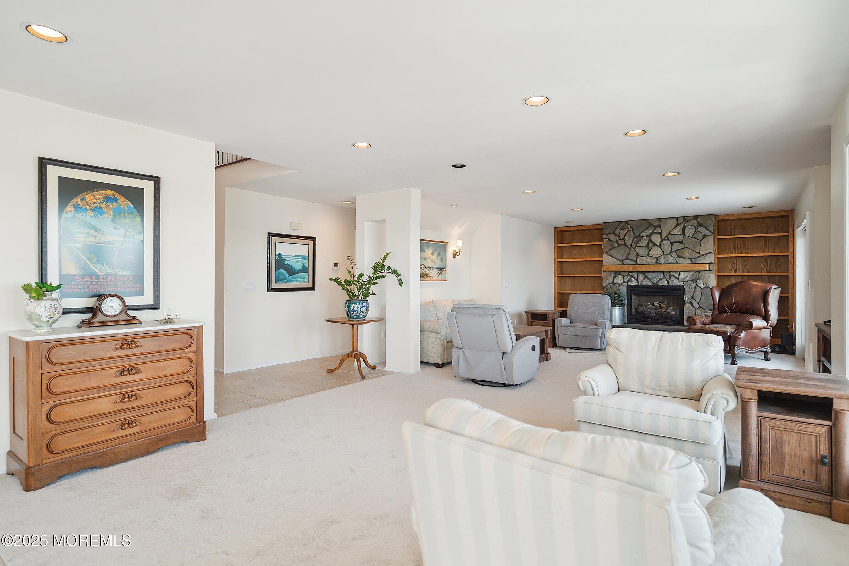 1832 Ensign Court