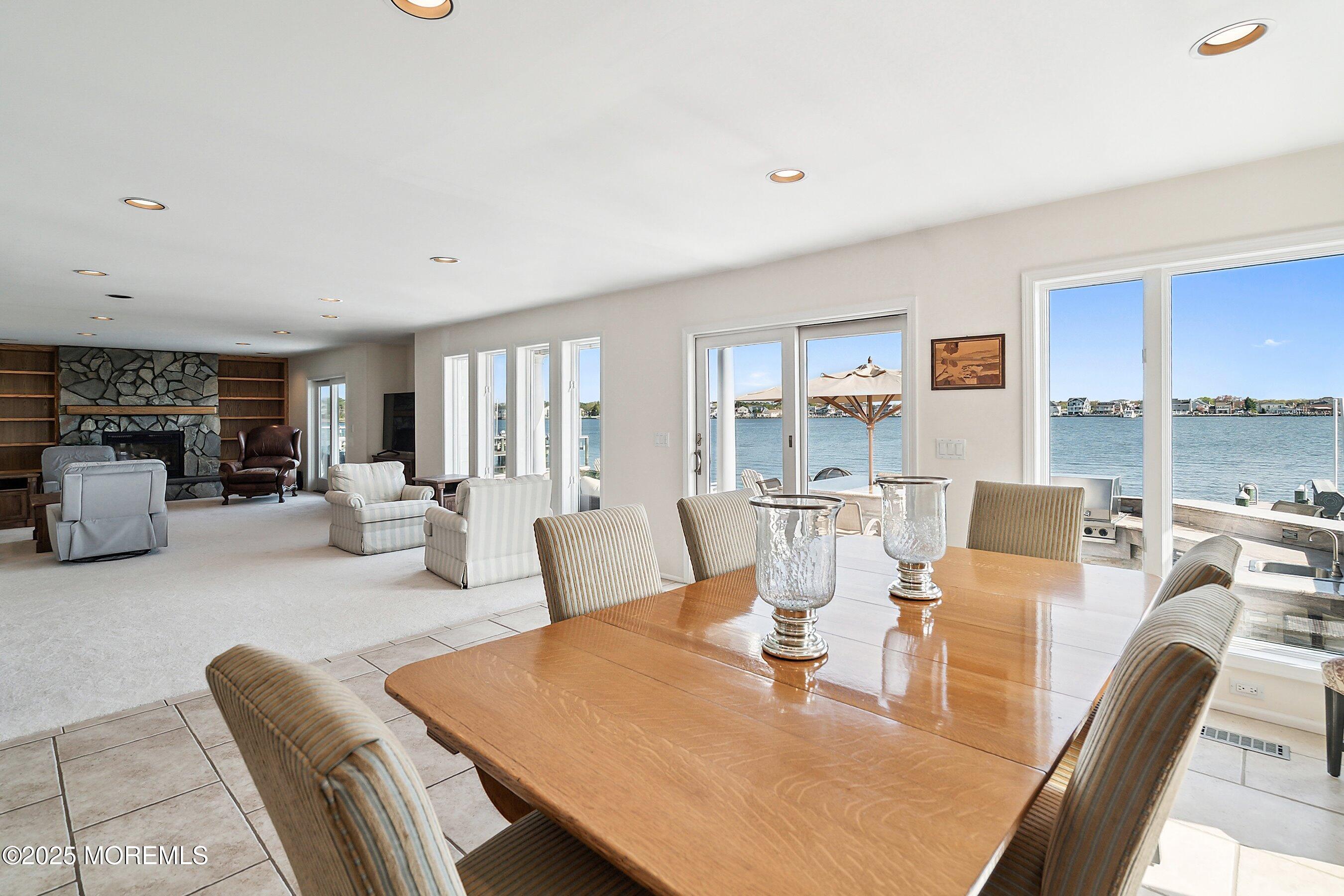 1832 Ensign Court