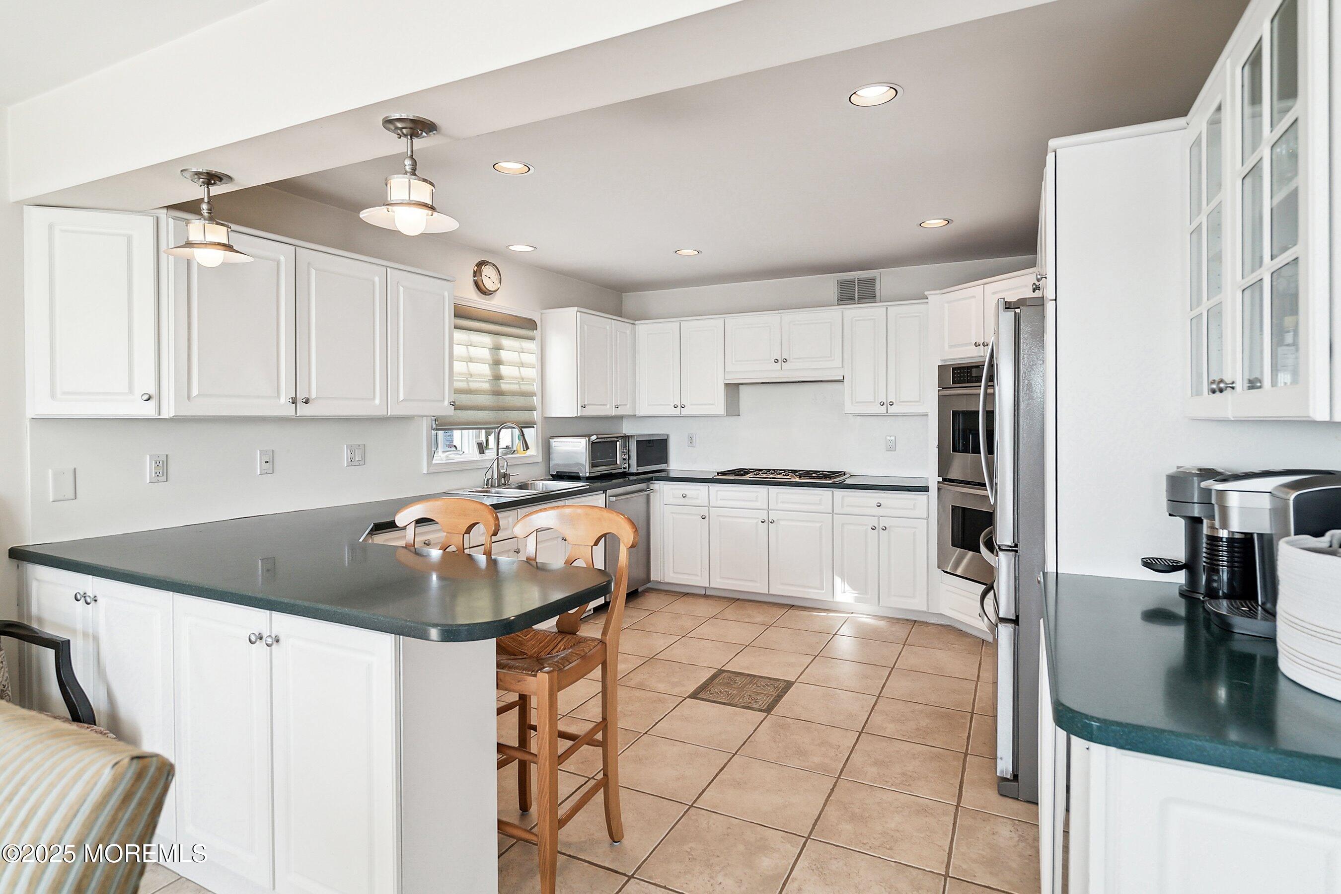 1832 Ensign Court
