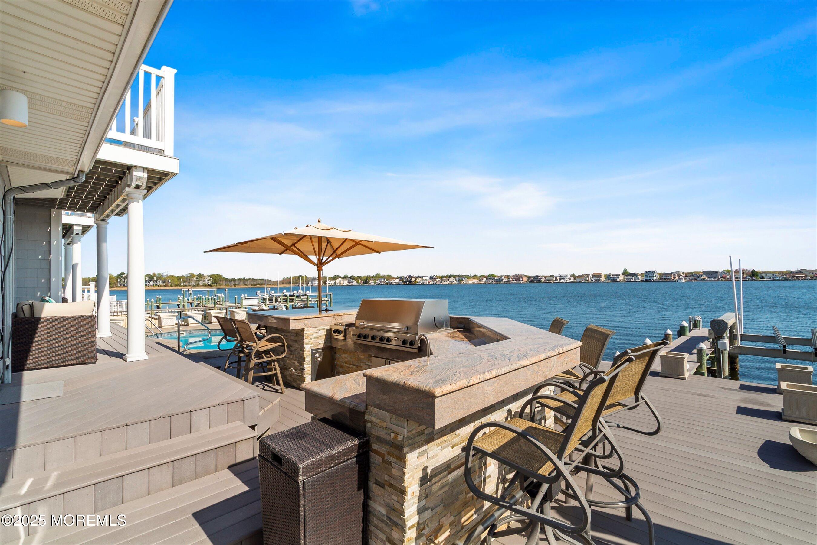 1832 Ensign Court