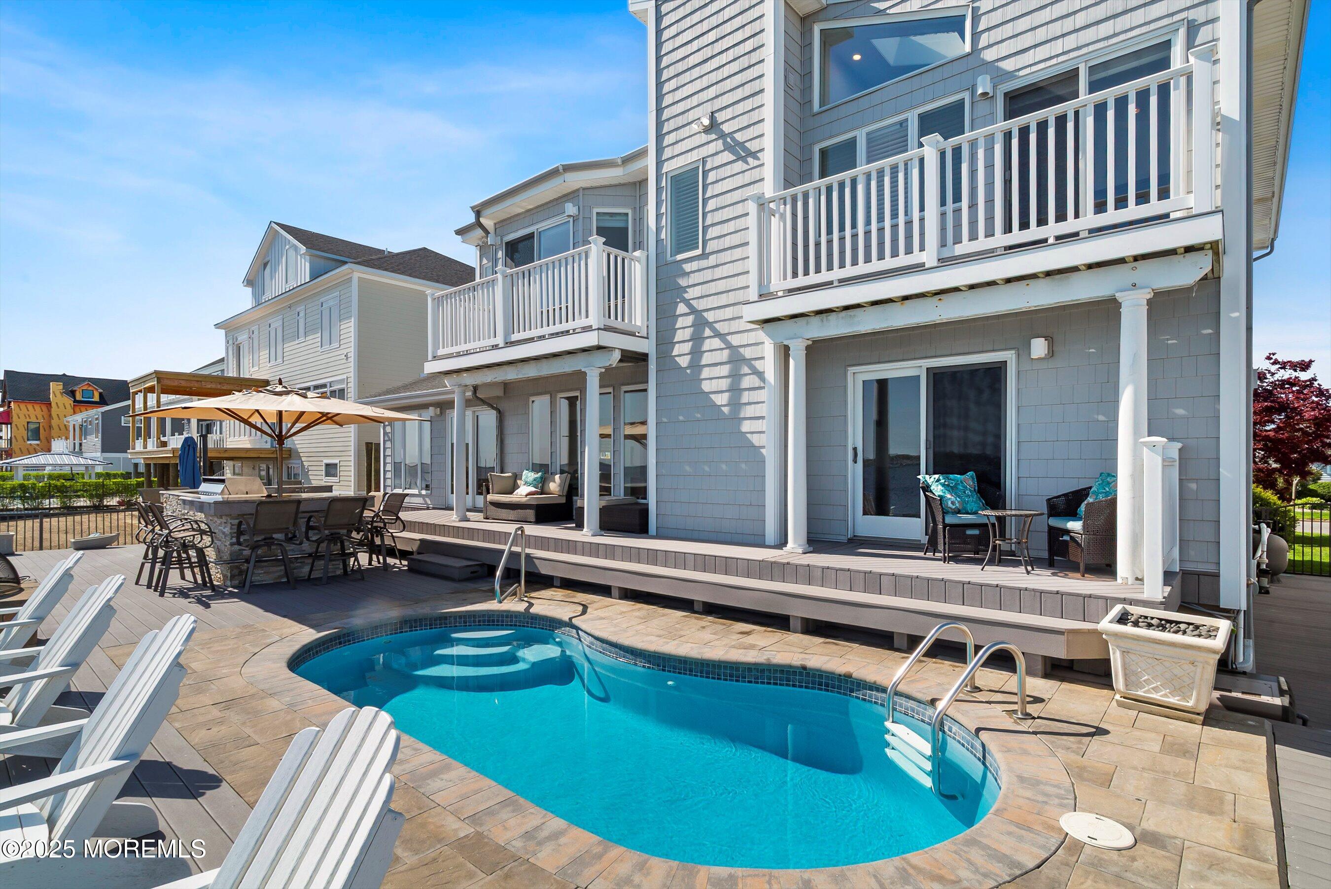 1832 Ensign Court