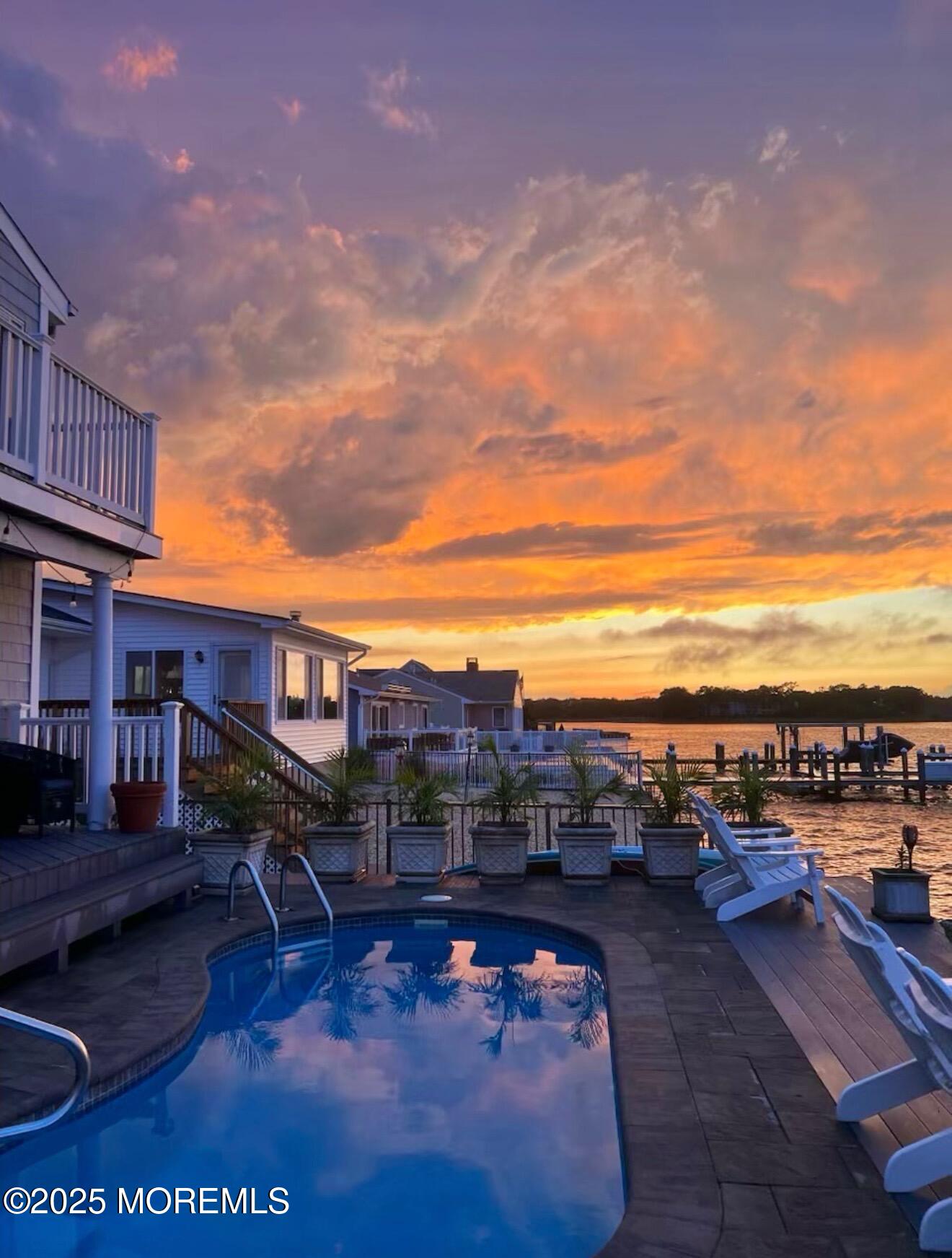 1832 Ensign Court