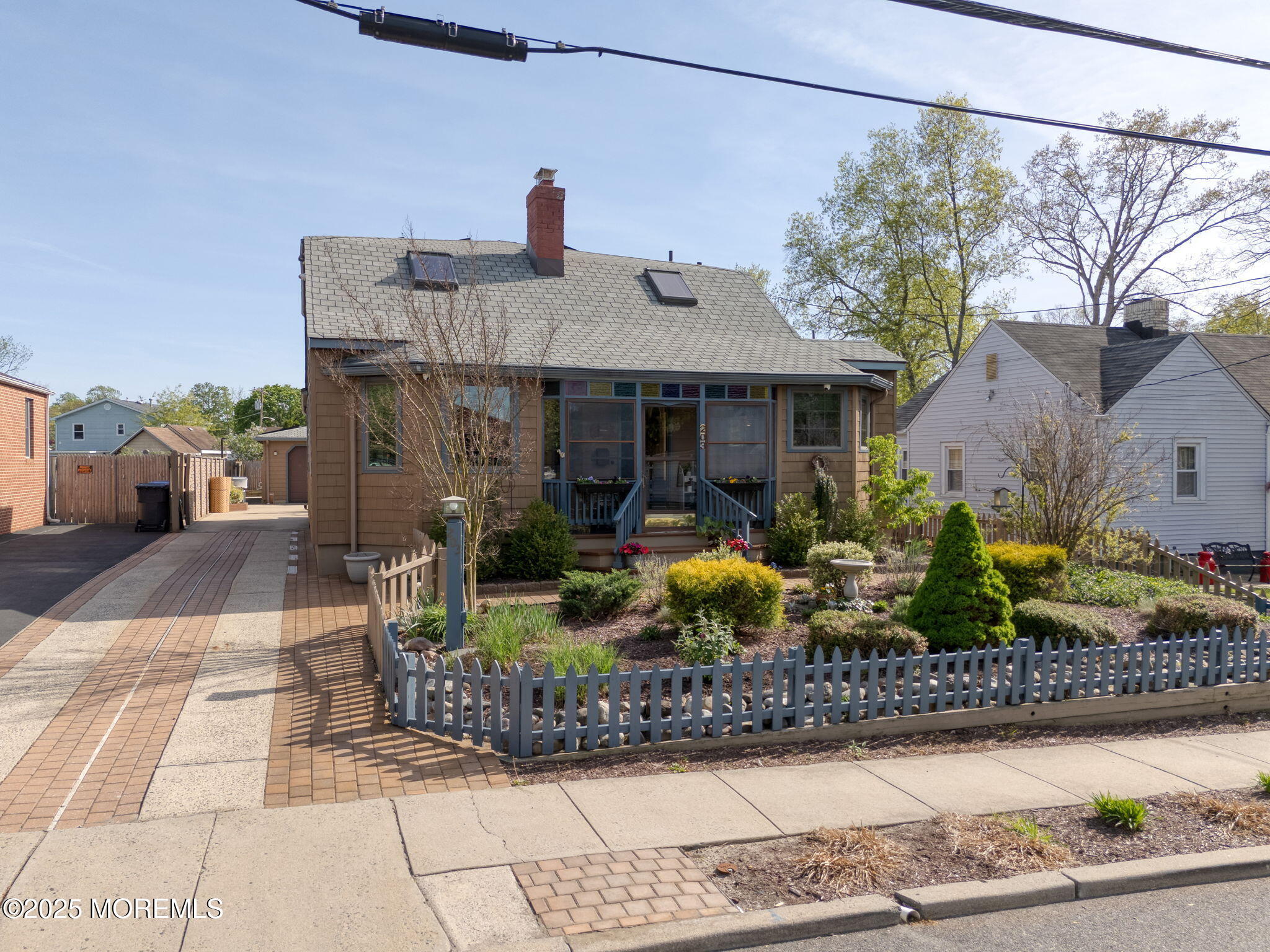 203 Dayton Avenue