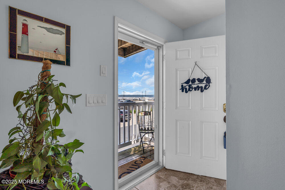 441 E Bay Avenue 8