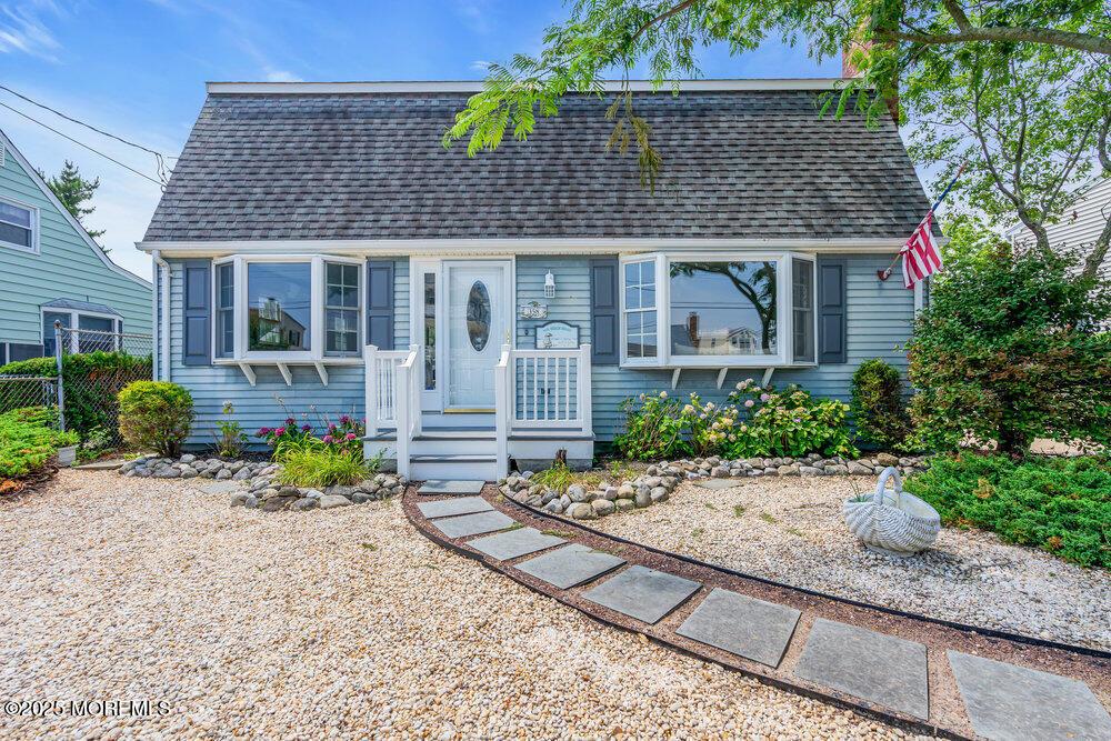358 W Sixth Street