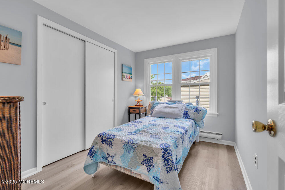 358 W Sixth Street