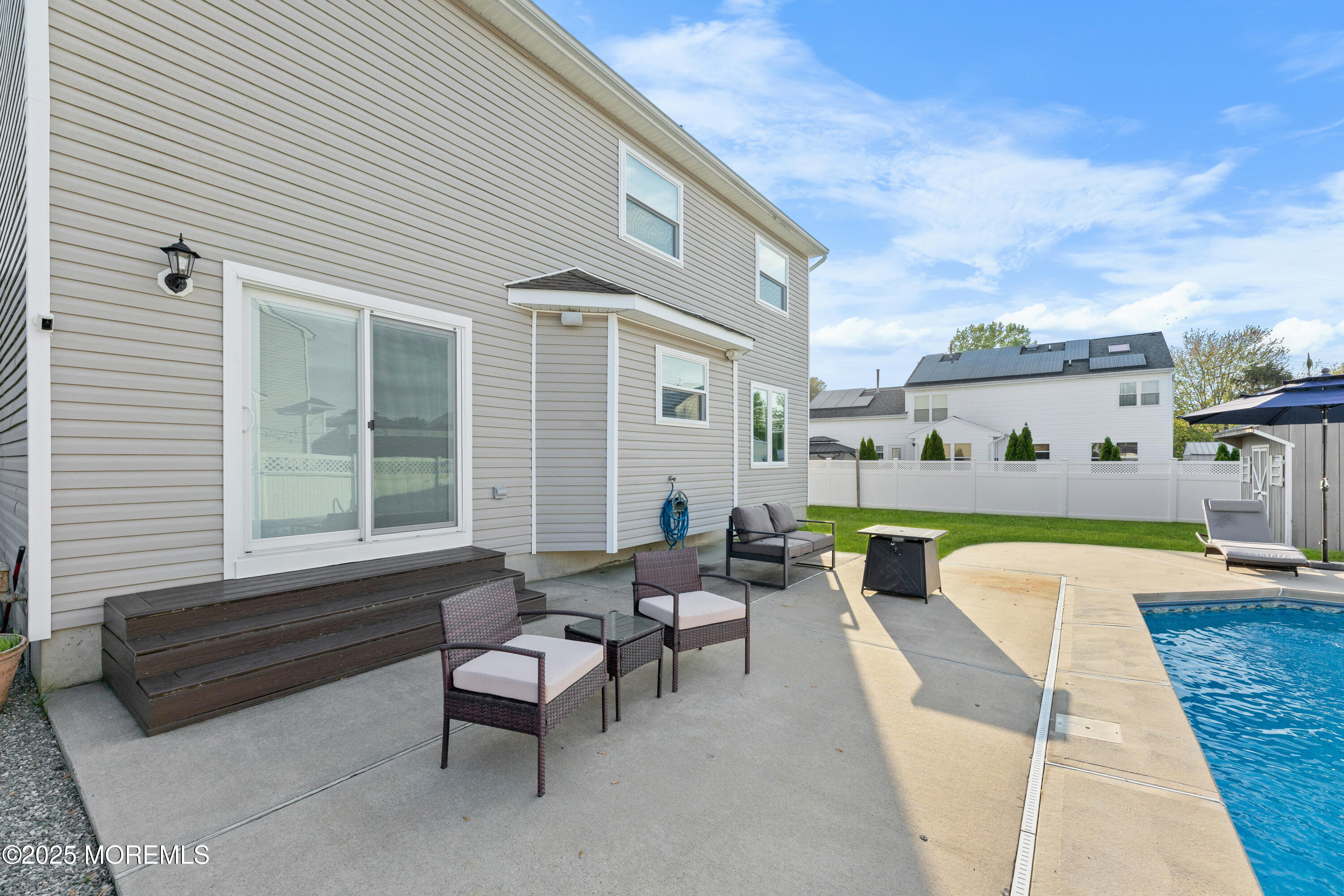48 Poplar Street
