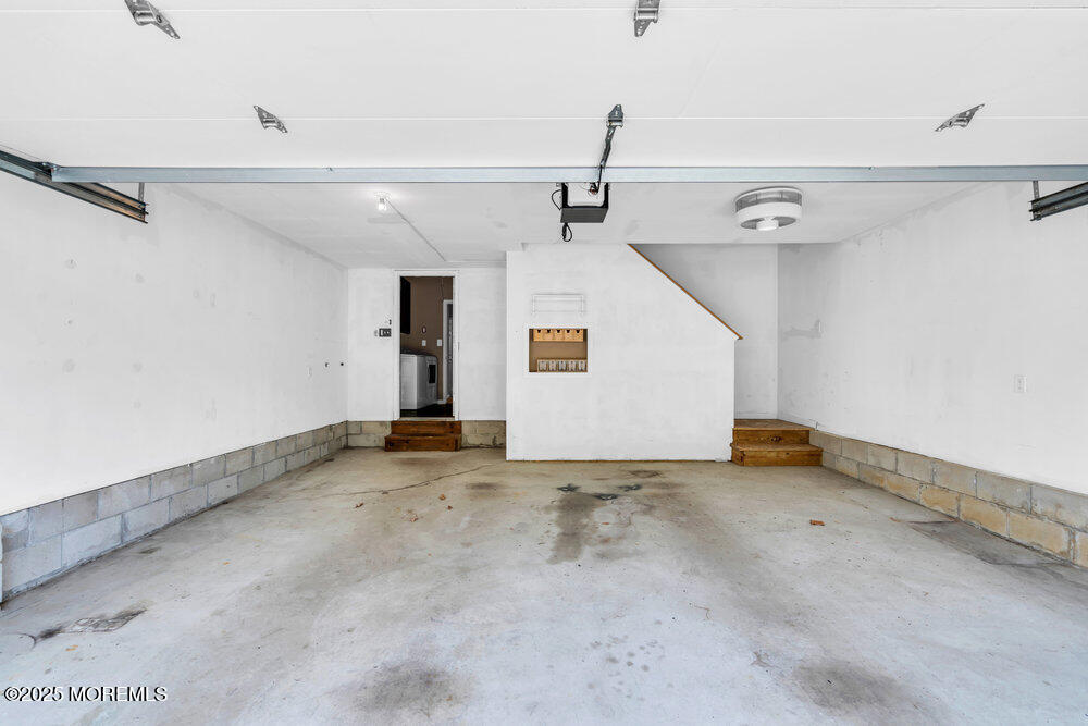 6 Idlebrook Court