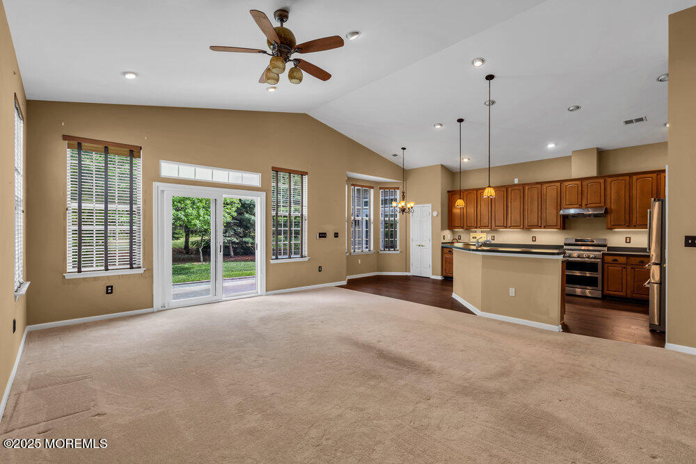 6 Idlebrook Court