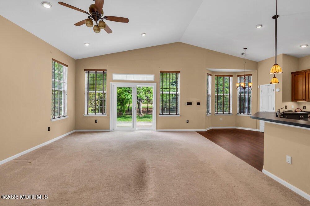 6 Idlebrook Court