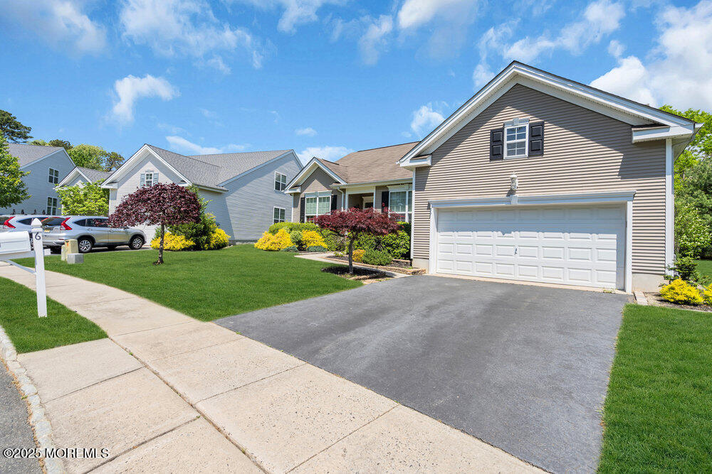 6 Idlebrook Court