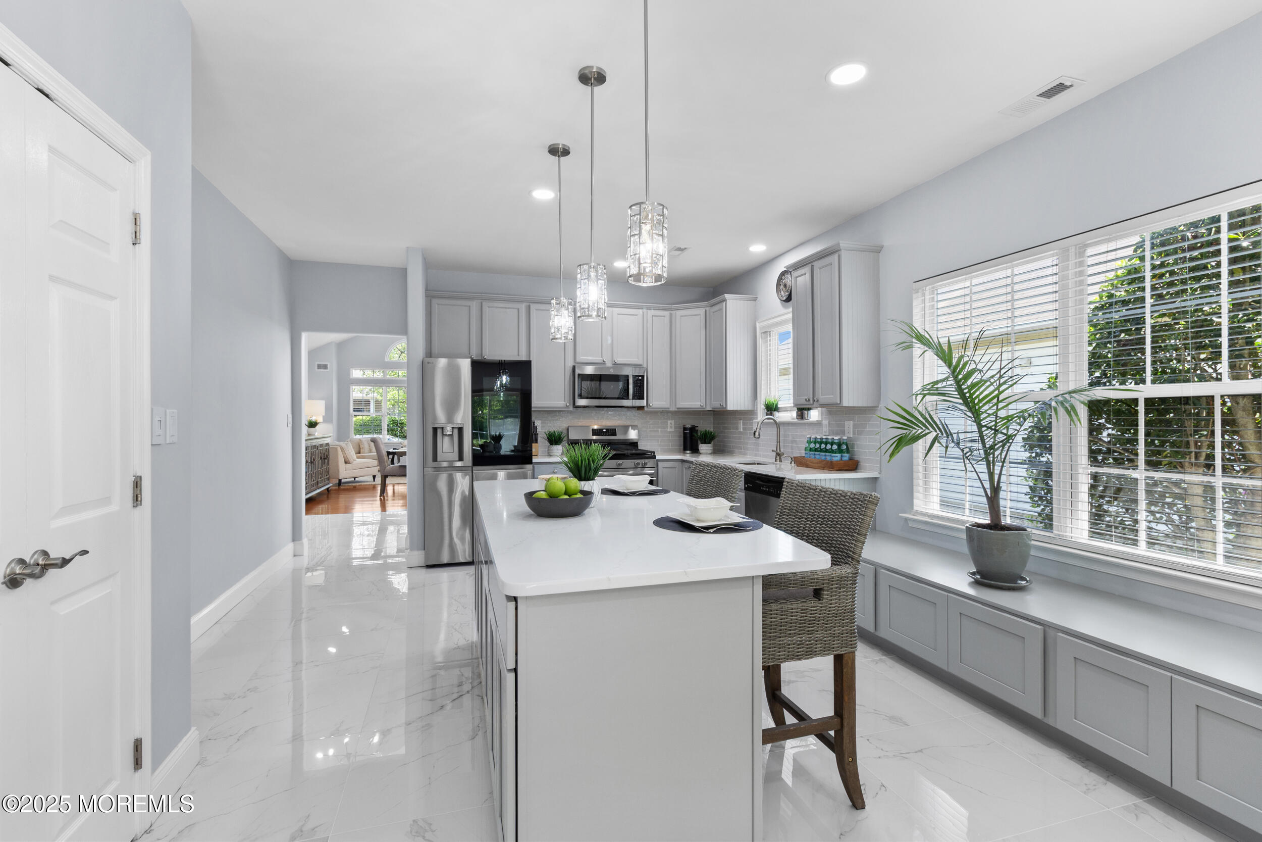 16 Devereux Drive