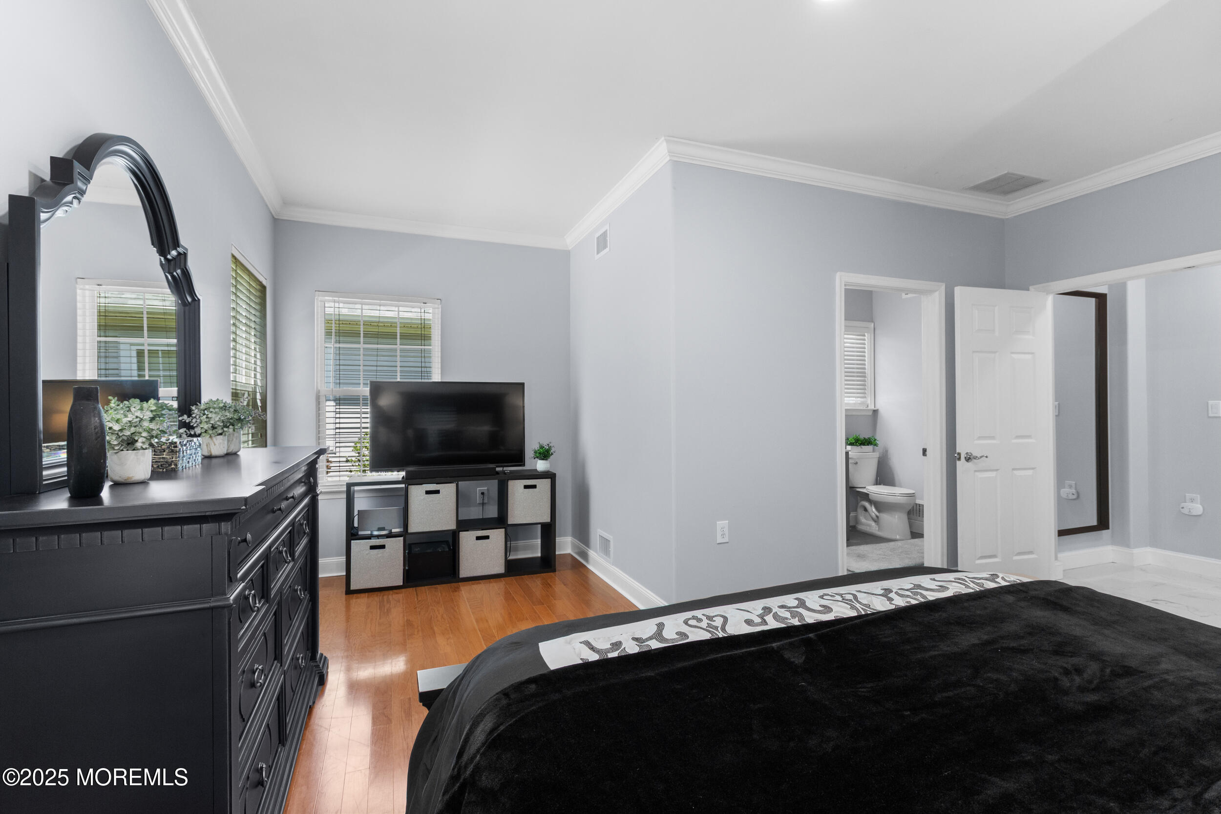 16 Devereux Drive
