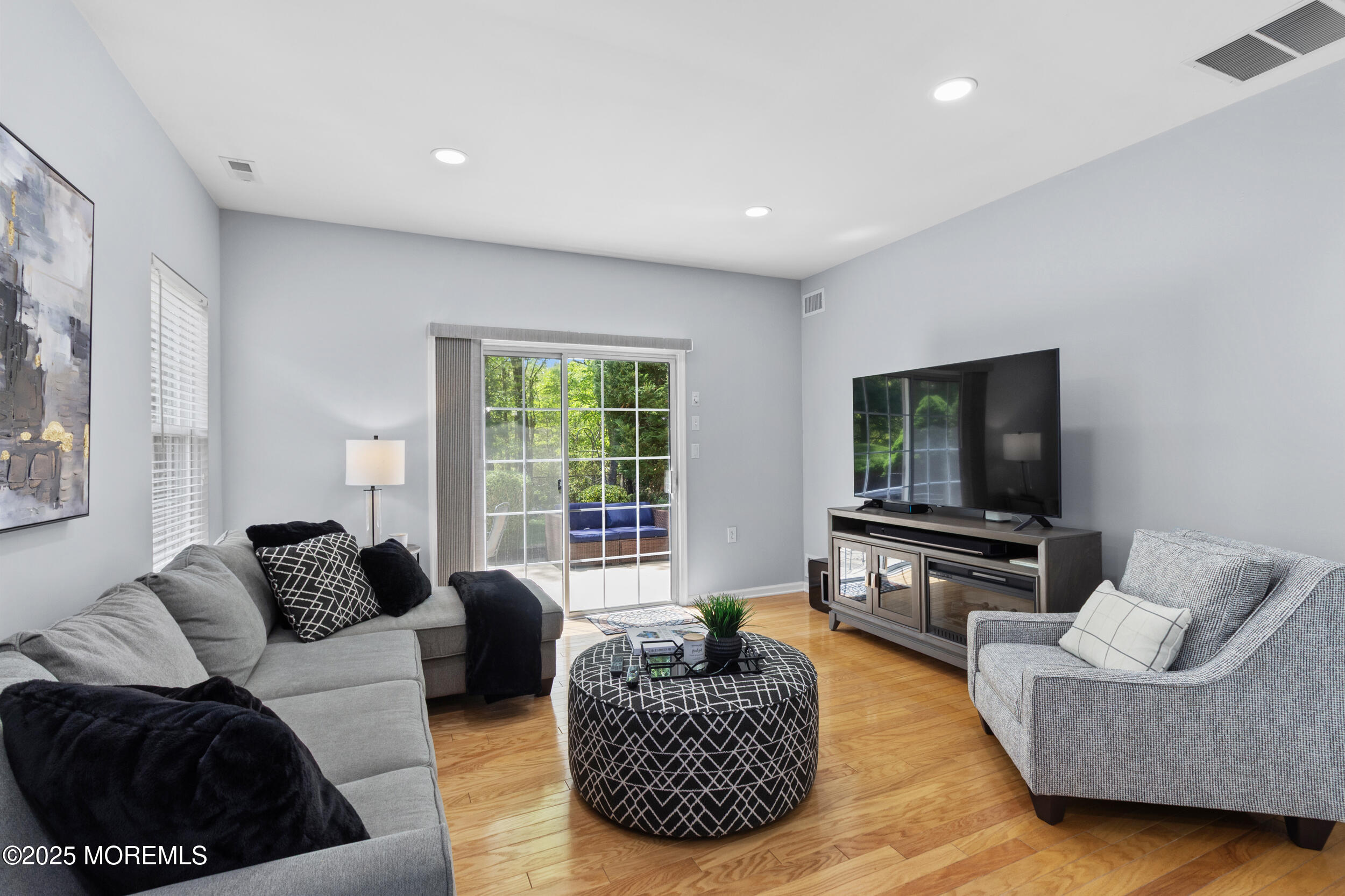16 Devereux Drive