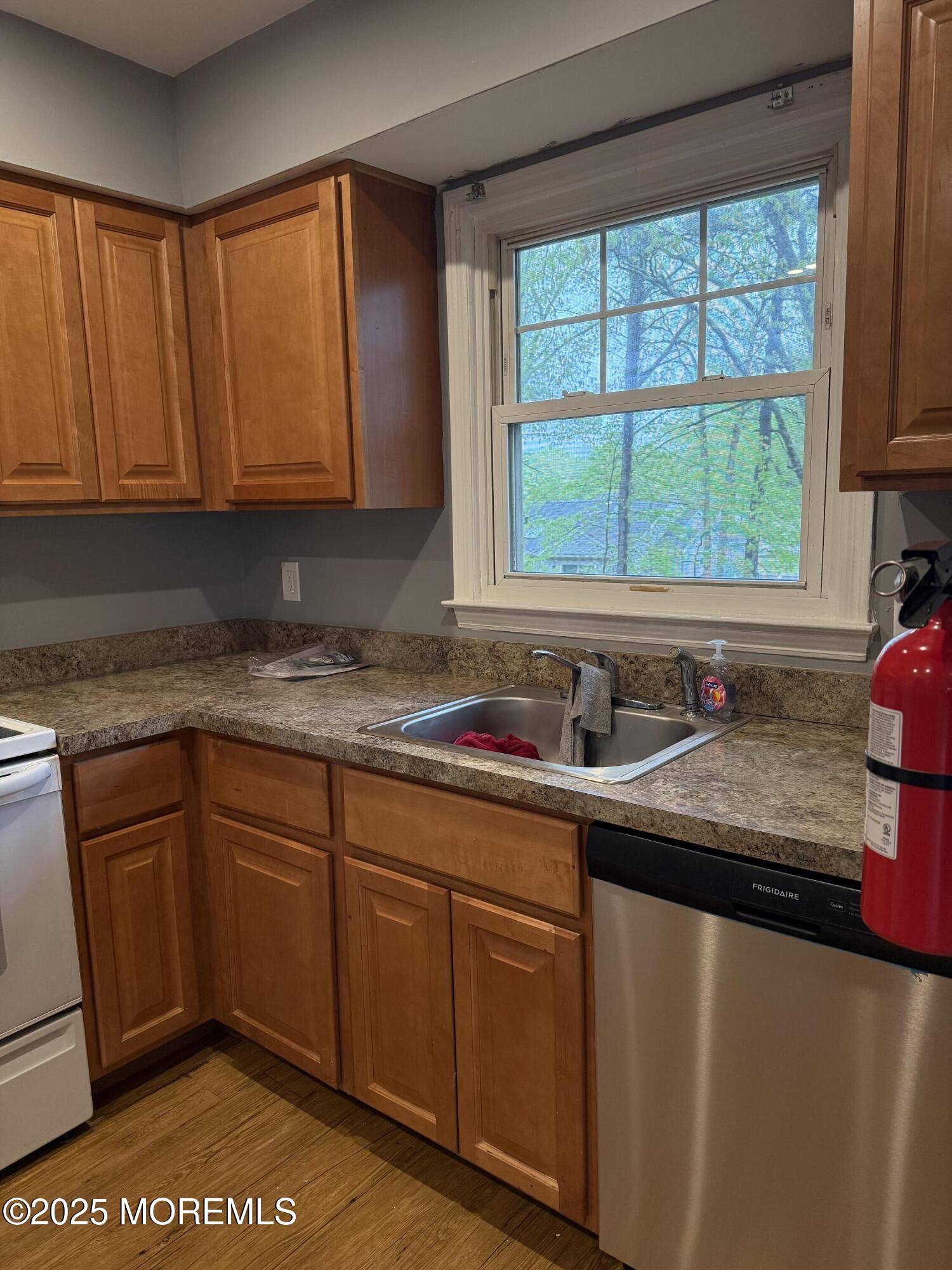 35 Atlantis Avenue #B