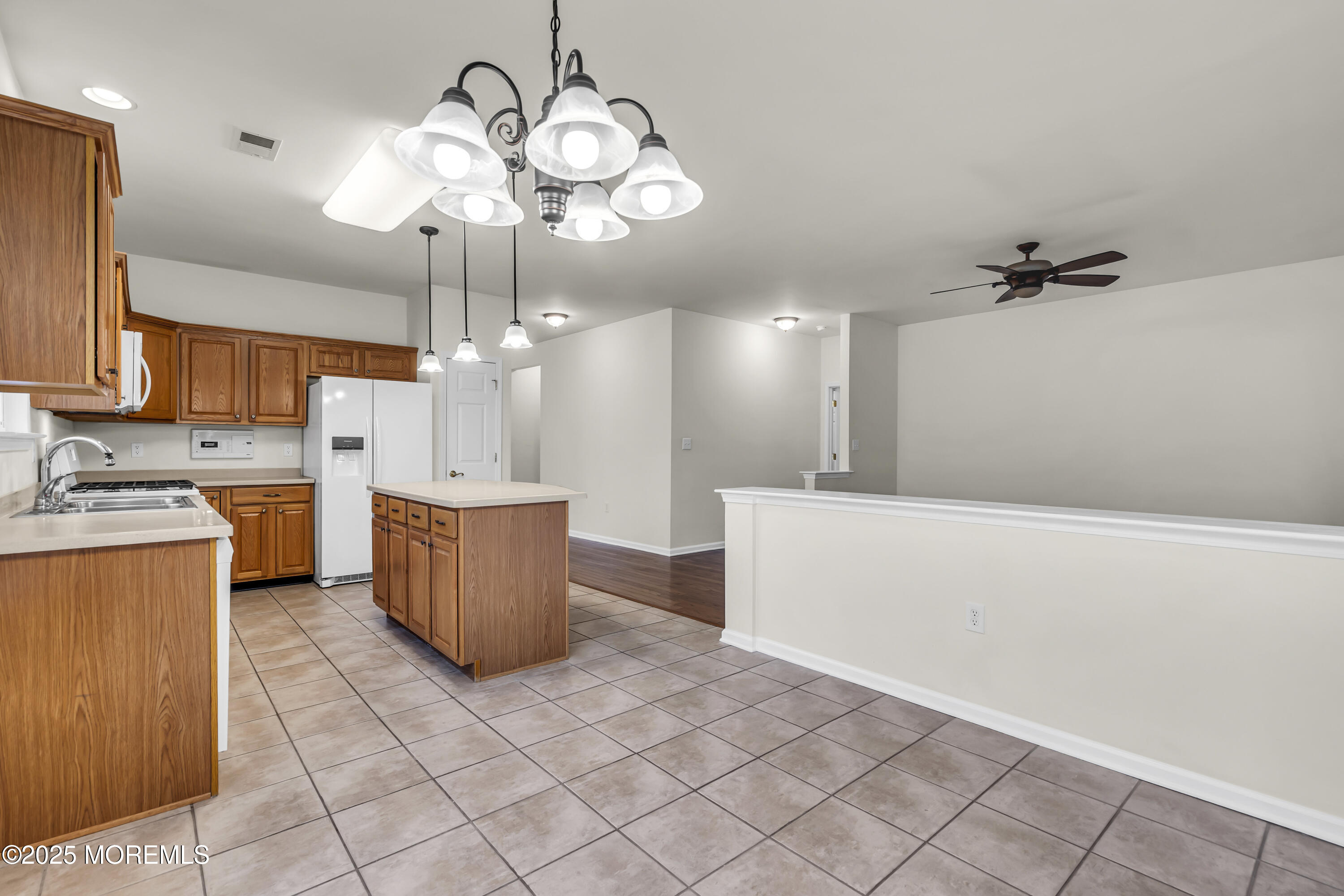 128 Lakeland Drive