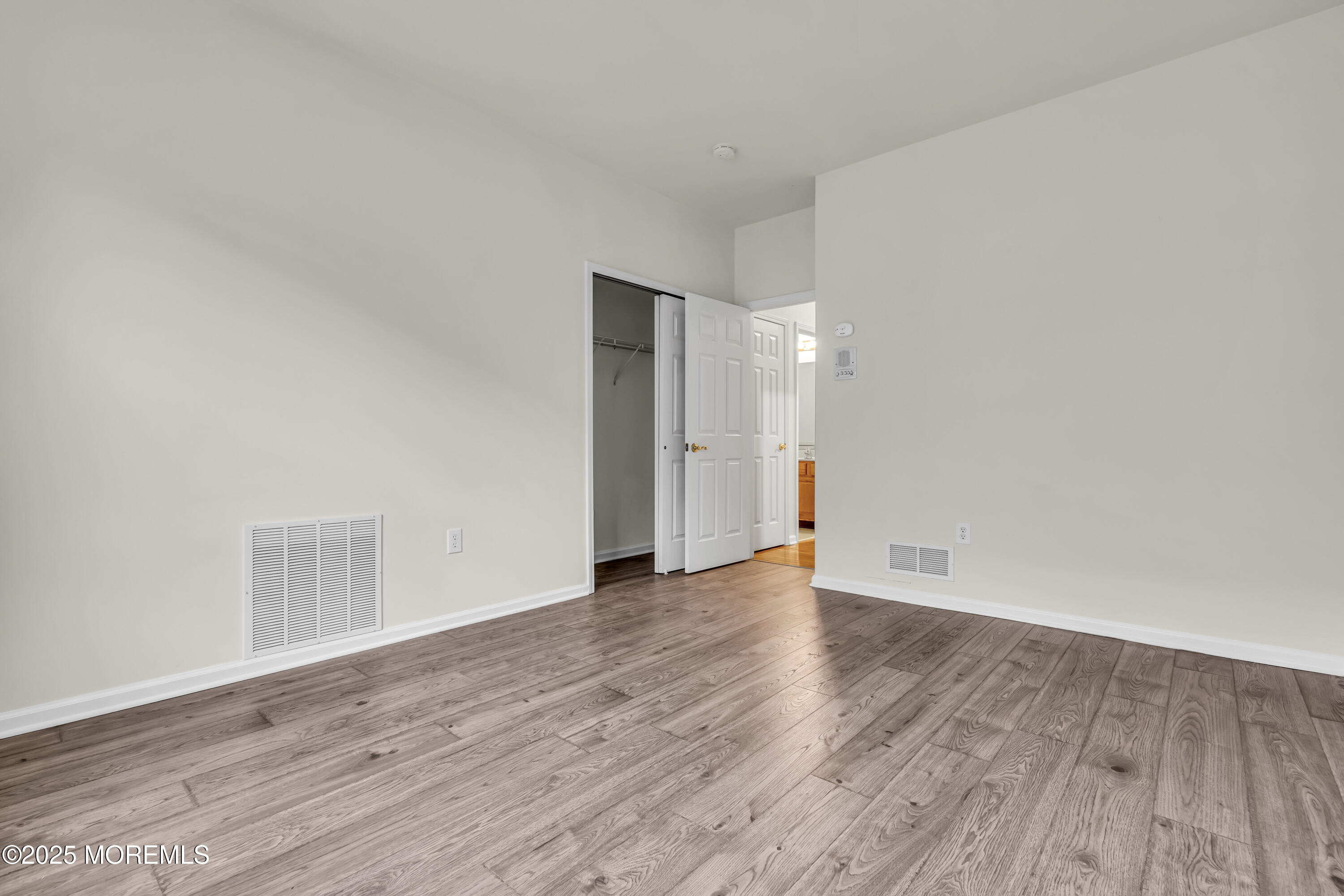 128 Lakeland Drive