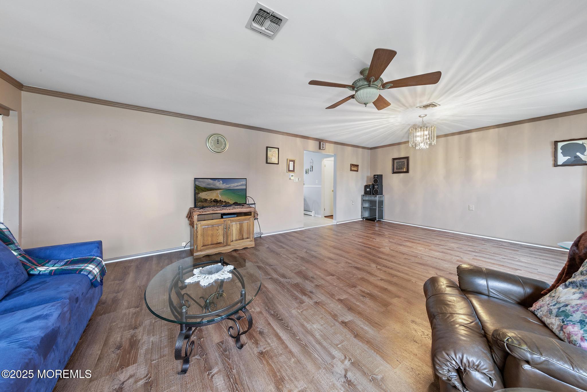 162 Harrington Drive N